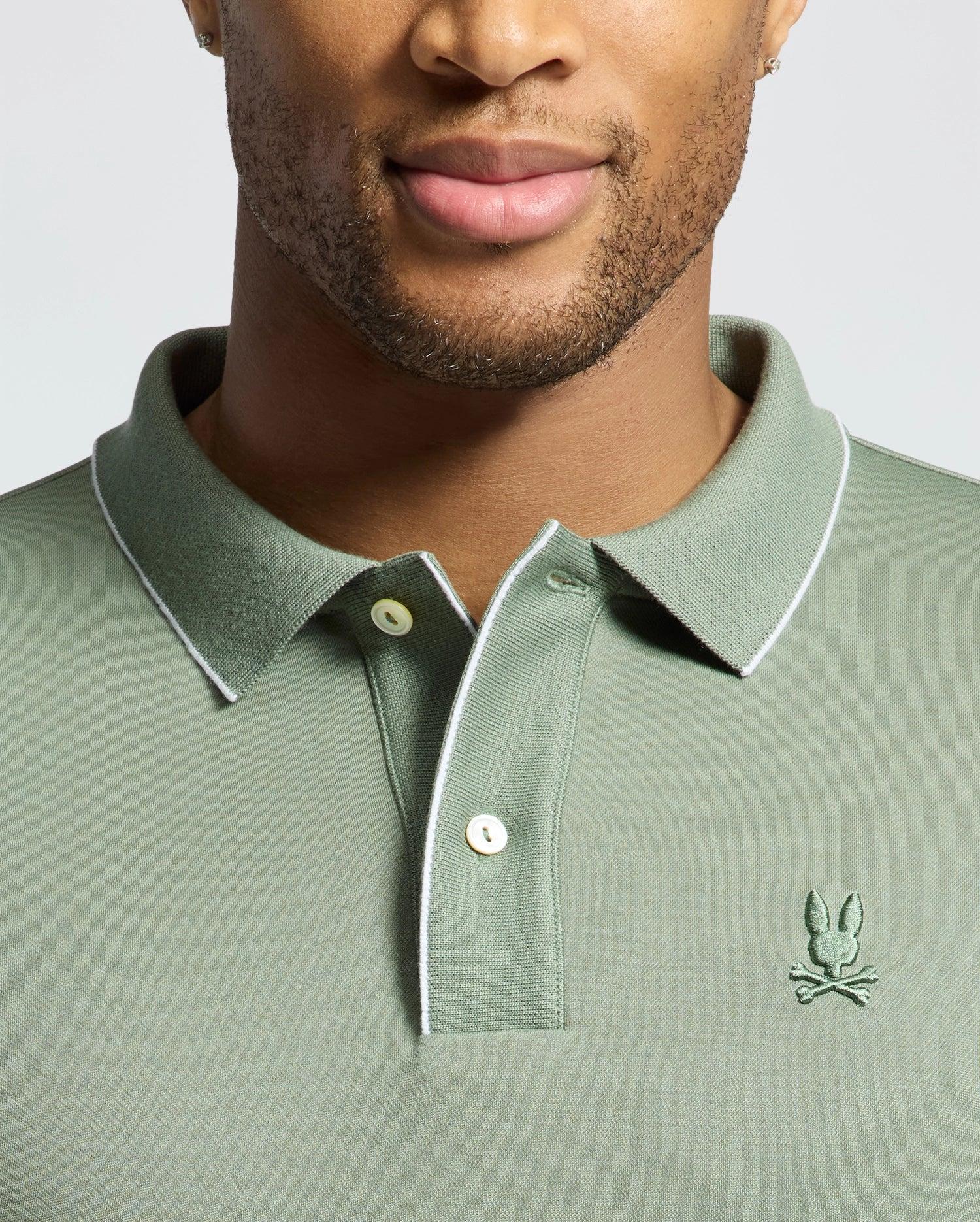 MENS BRYCE PERFORMANCE PIQUE POLO - B6K486F200 Male Product Image