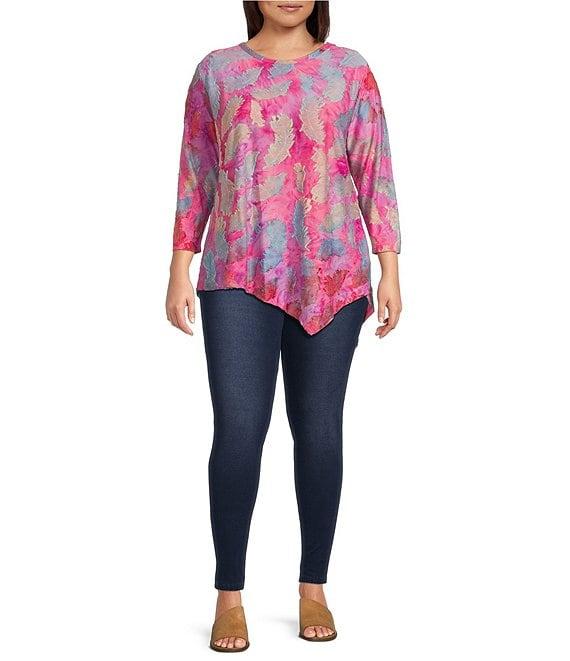 Calessa Plus Size Burnout Leaf Tie-Dye Crew Neck 3/4 Sleeve Tunic Product Image