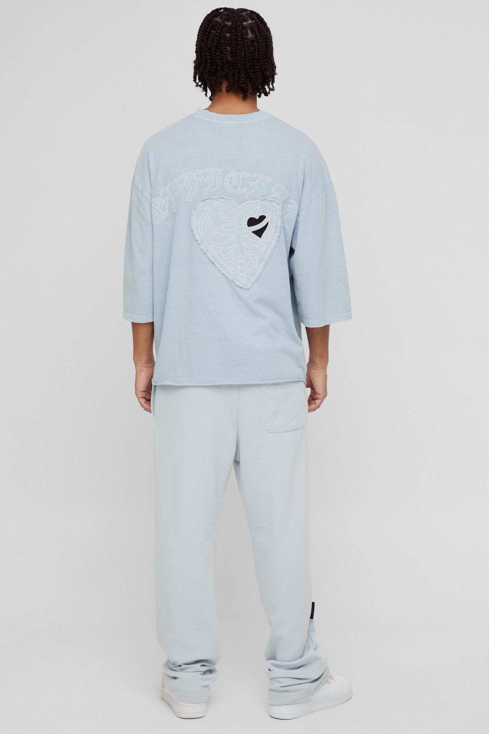 Oversized Half Sleeve Washed and Applique T-shirt | boohooMAN USA Product Image