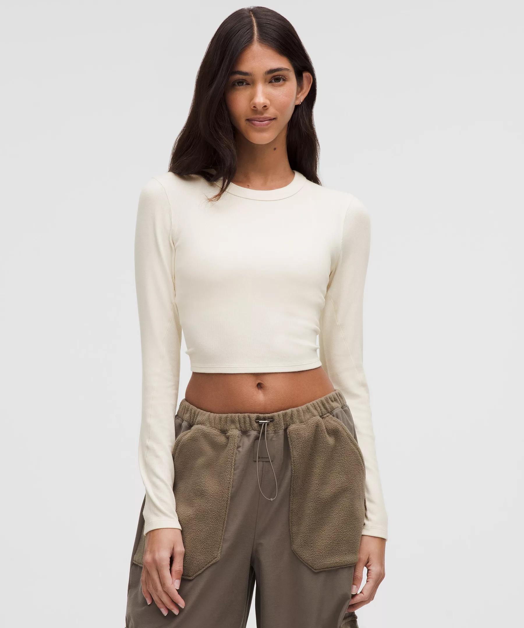Hold Tight Straight-Hem Cropped Long-Sleeve Shirt Product Image