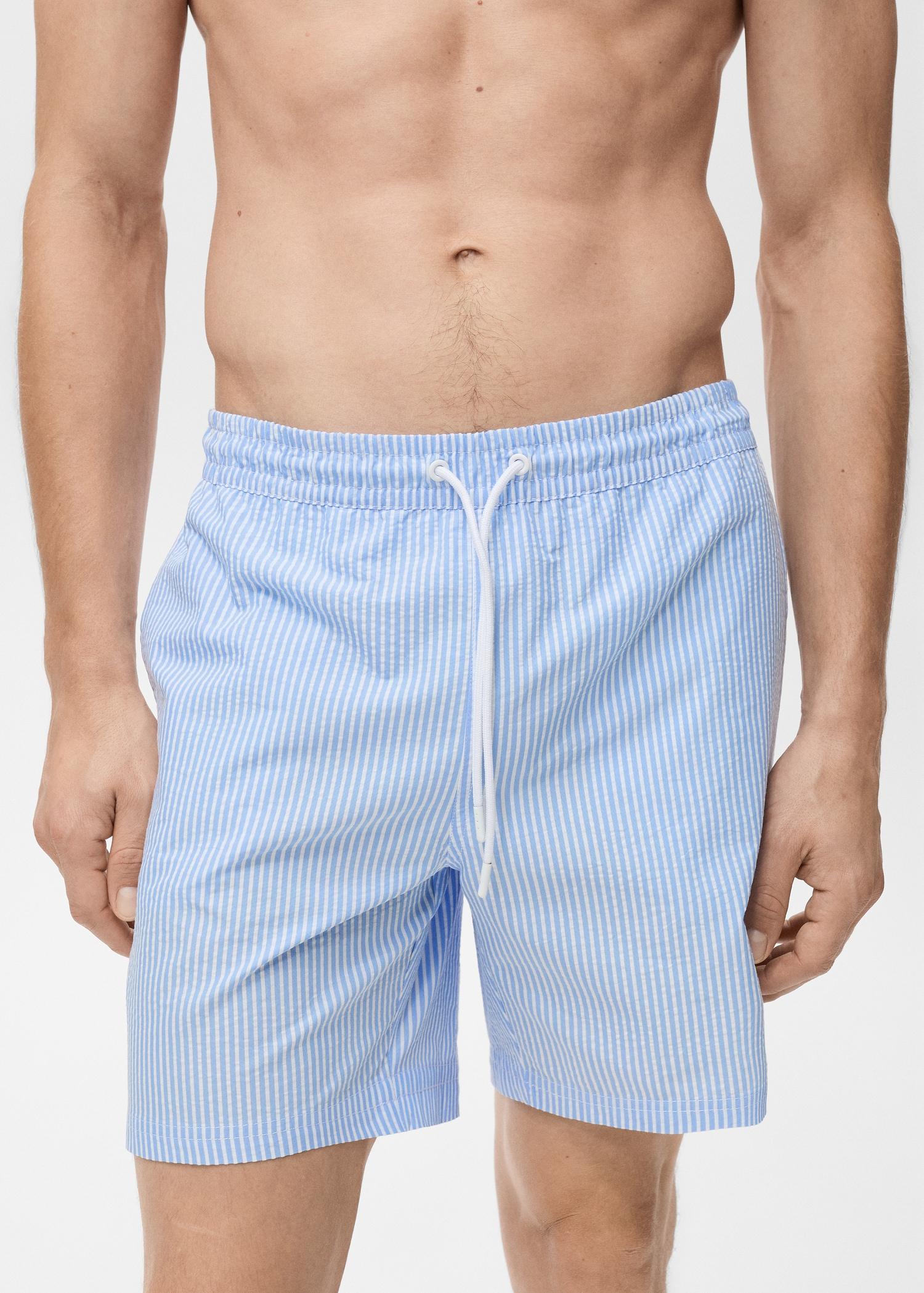Seersucker swimming trunks - Men | MANGO USA Product Image