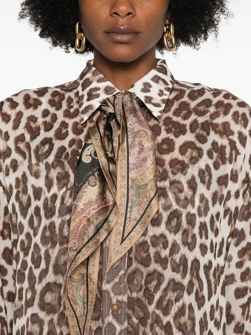 Illustration leopard-print shirt  Product Image