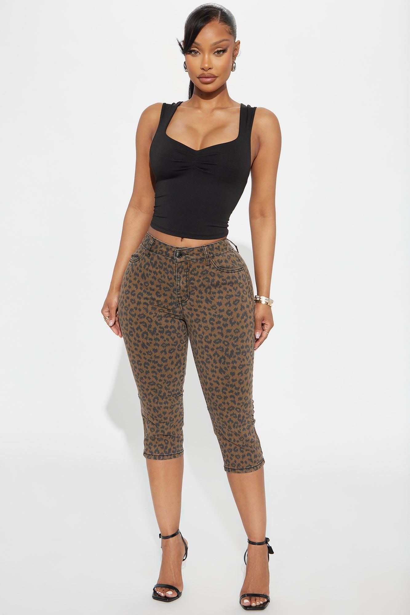 Khloe Sleeveless Top - Black Product Image