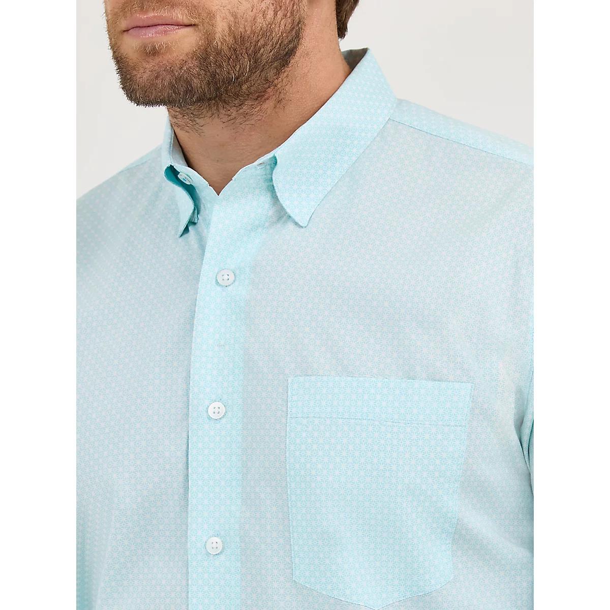 Men's Cody Johnson One Pocket Button Down Shirt in Ceramic Print Product Image