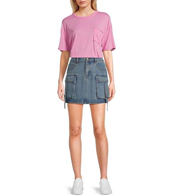 C&V Chelsea & Violet Short Sleeve Round Neck Burnout T-Shirt Product Image