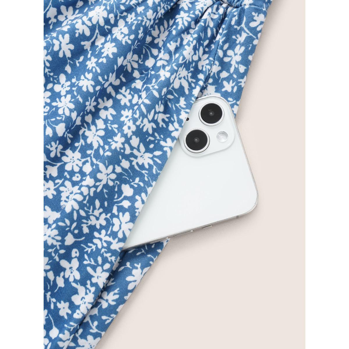 Plus Size Ditsy Floral Drawstring Batwing Sleeve Ruffle Hem Dress Blue Women Elegant Non V-neck Short sleeve Curvy Midi Dress BloomChic 22-24/3X Product Image