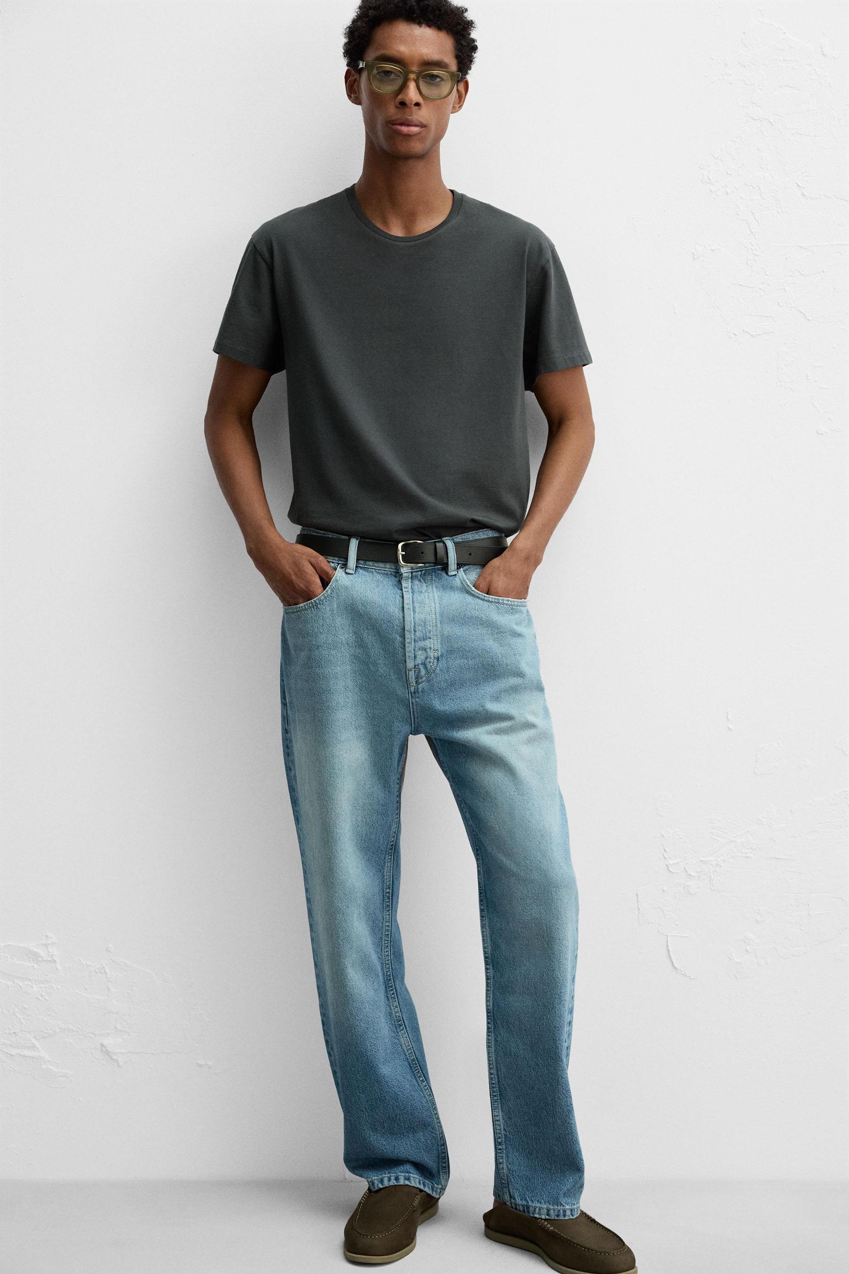 STRAIGHT ANKLE FIT JEANS Product Image