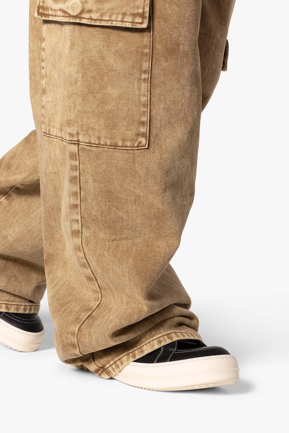 Void Baggy Cargo Denim - Brown Product Image