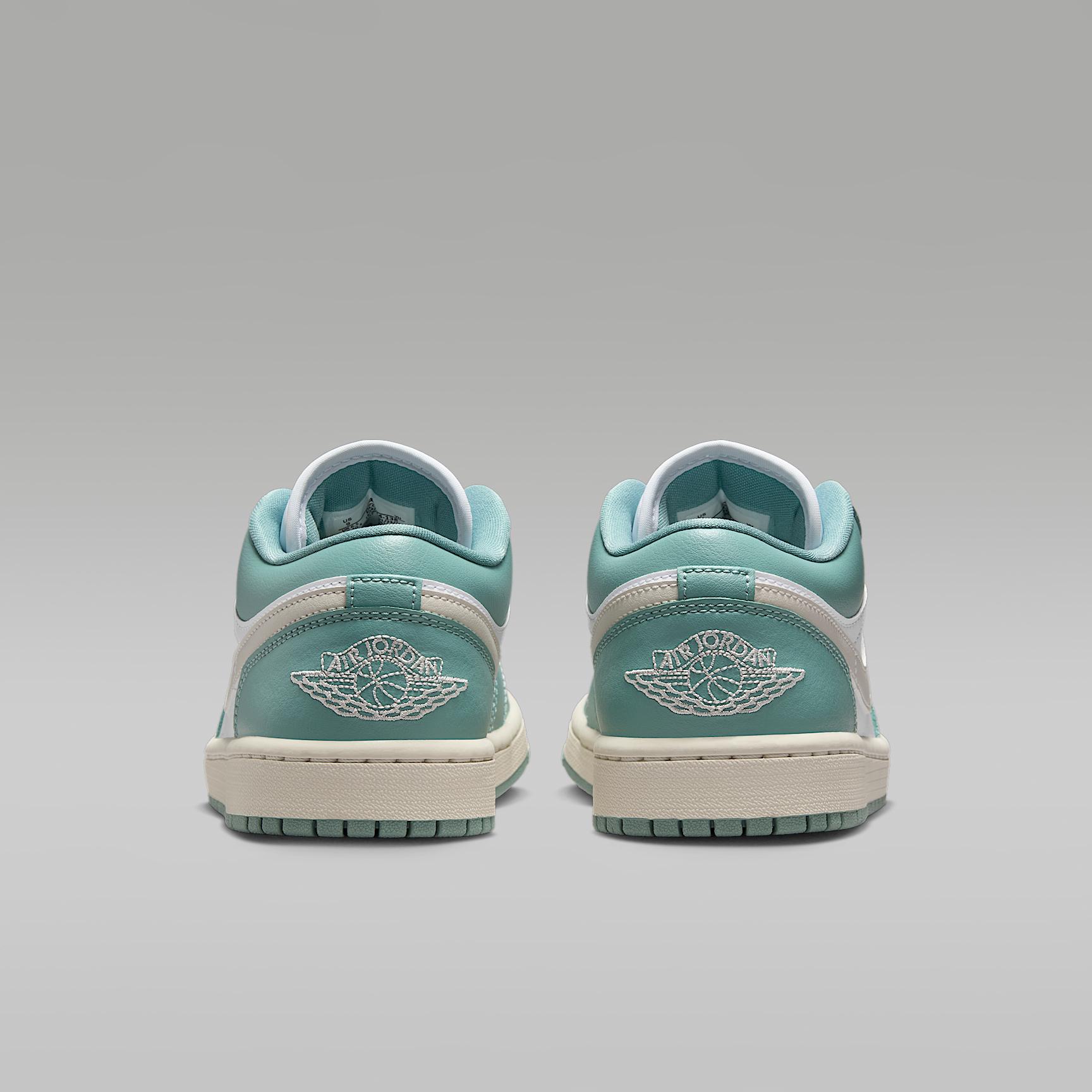 Womens Air Jordan 1 Low Shoes | DC0774-138 Product Image