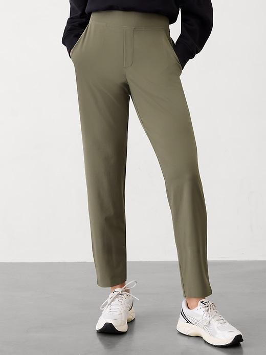 Brooklyn Mid Rise Ankle Pant Product Image