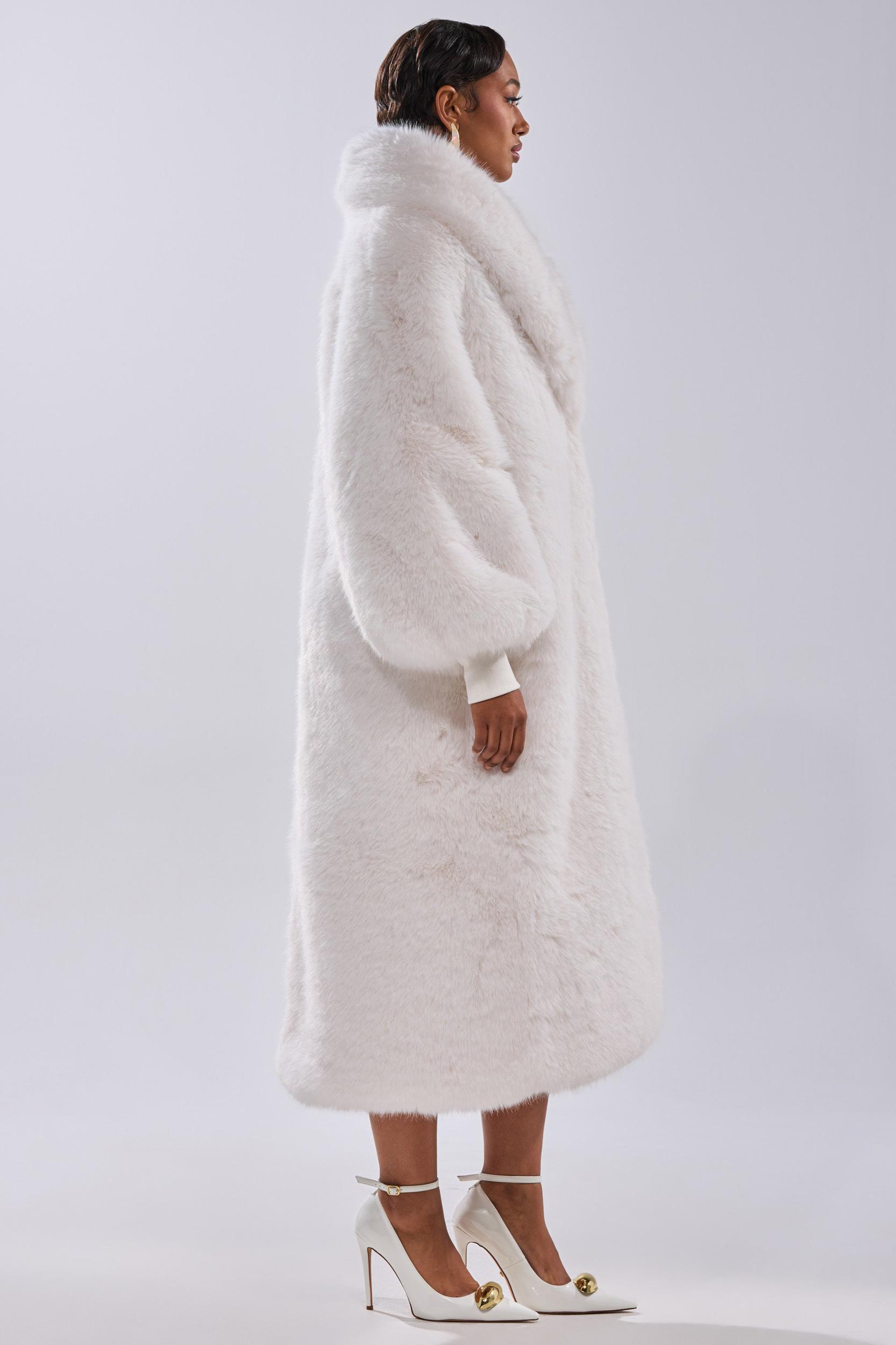 TSUNAMI FAUX FUR COAT IN WHITE Product Image