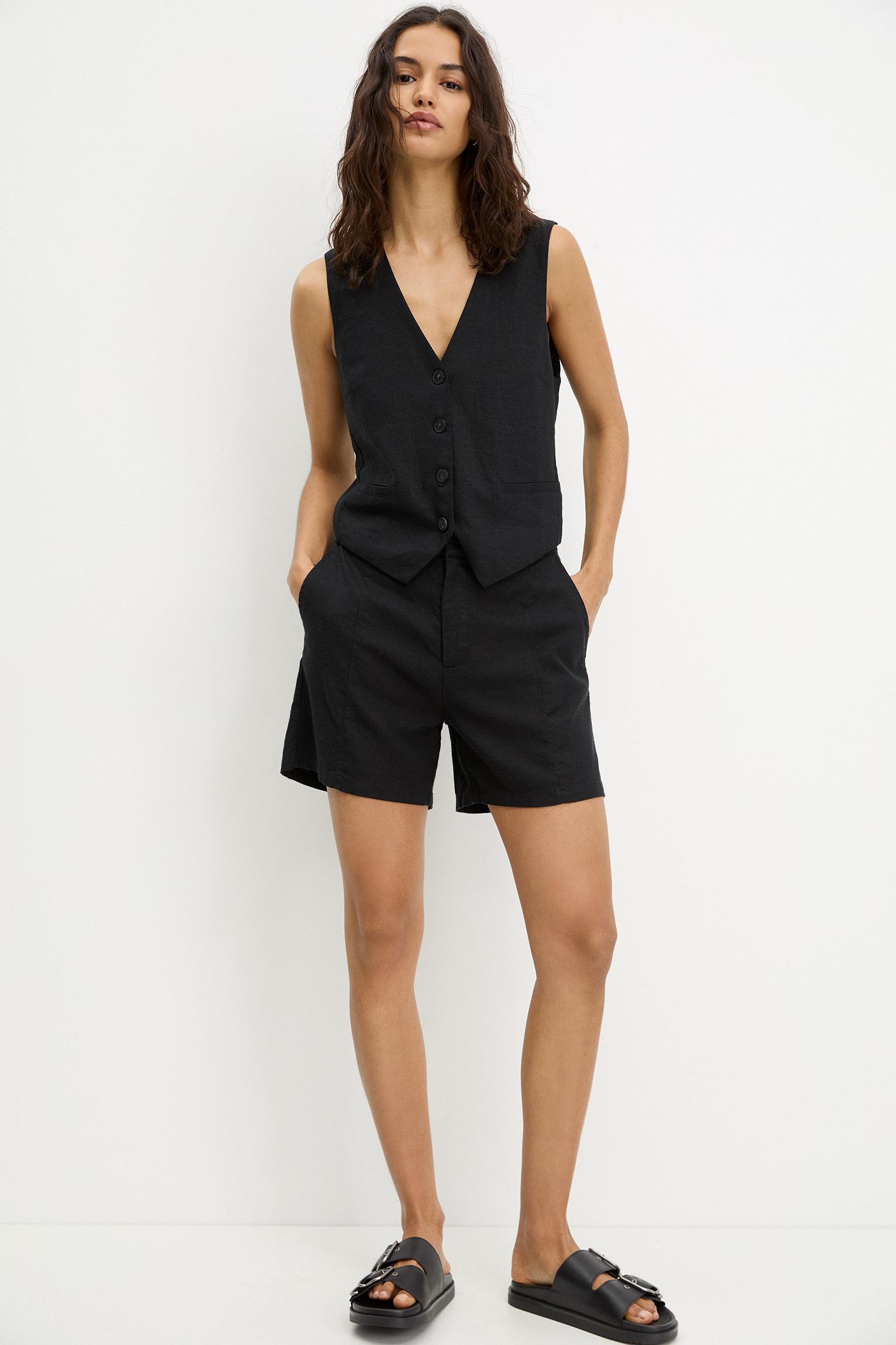 Rustic vest Product Image