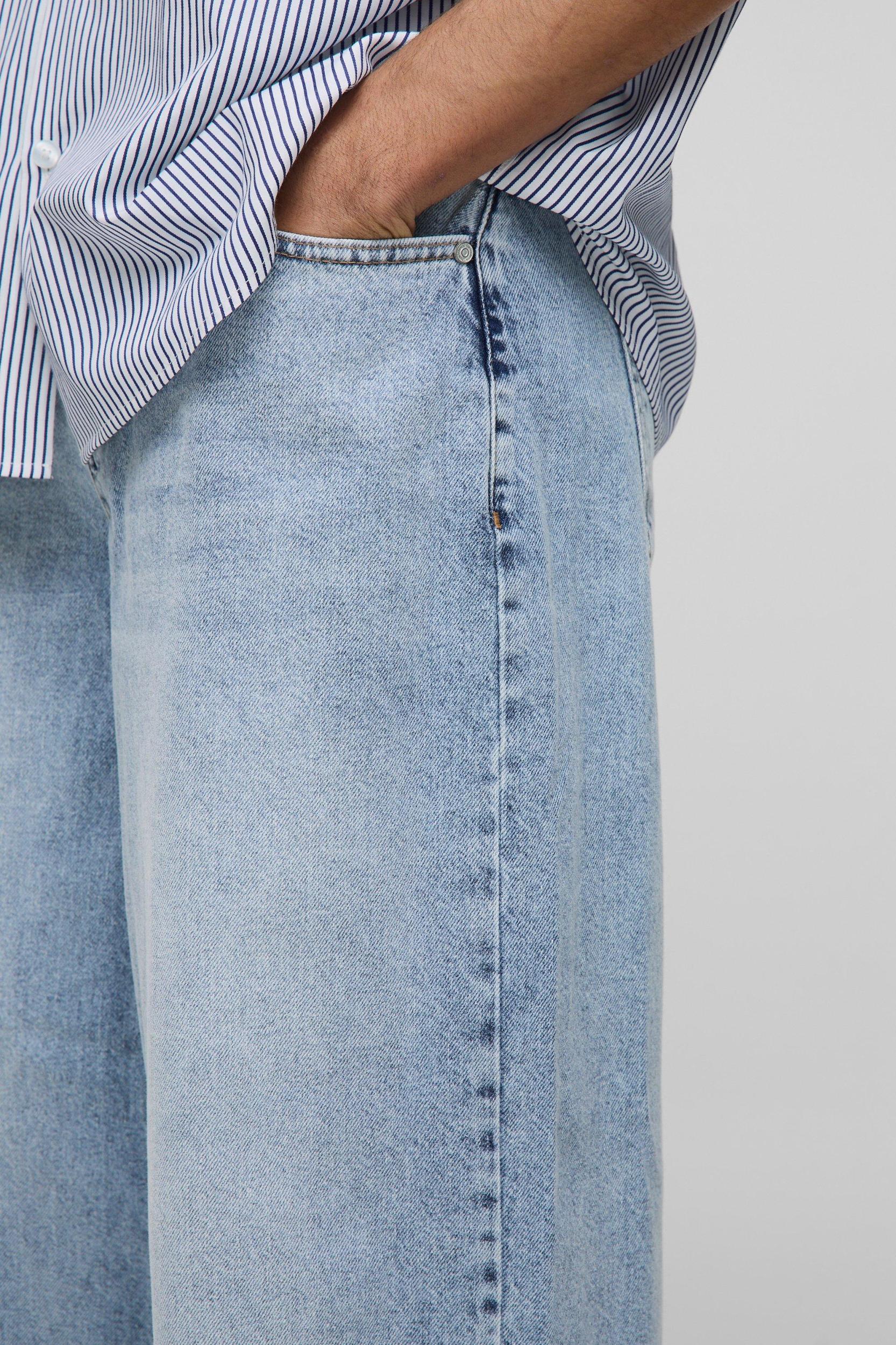 Parachute Baggy Blue Washed Jeans | boohooMAN USA Product Image