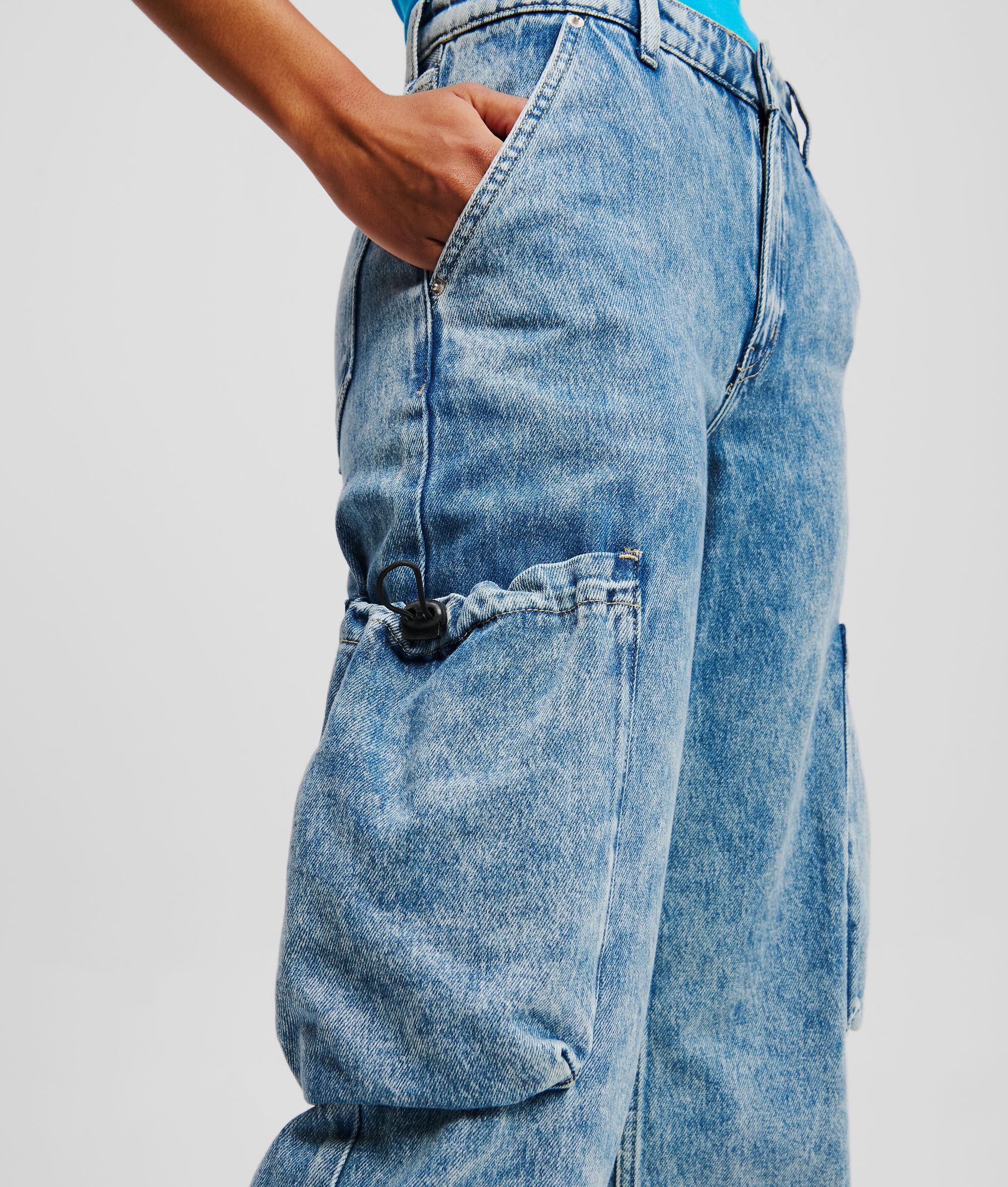 MID-RISE RELAXED UTILITY JEANS Product Image