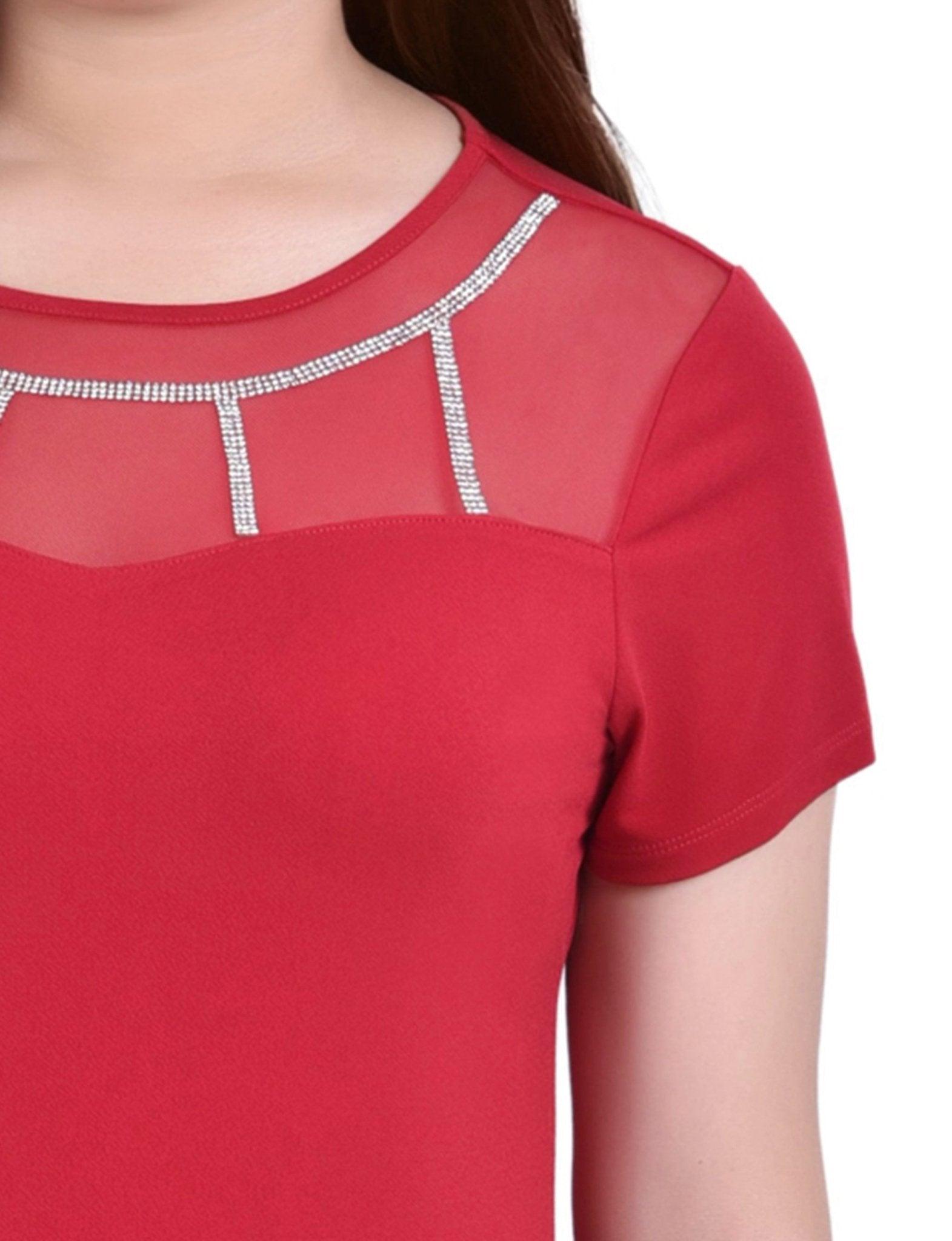 Jalapeno Red 3/4 Sleeve Blouse With Necklace - Petite Product Image