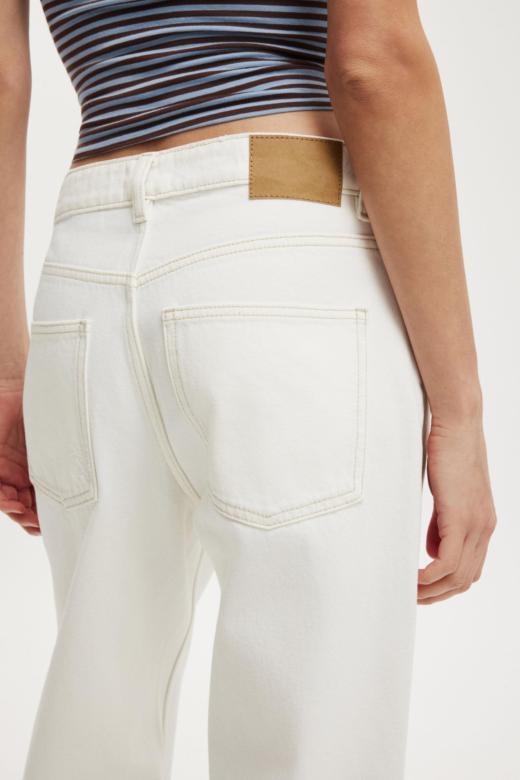 91 Straight Jean Product Image