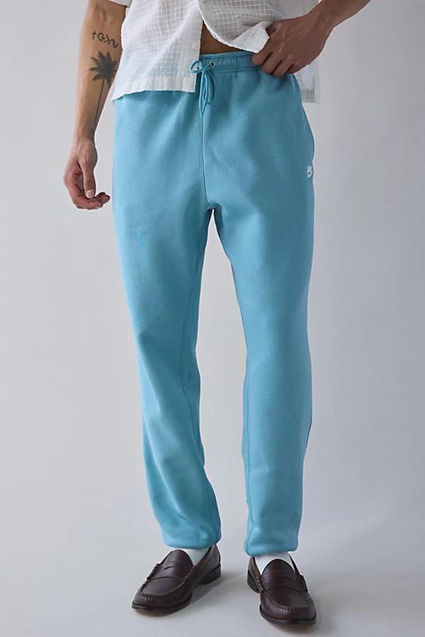 Nike Men's Club Cuffed Brushed Fleece Pants Product Image