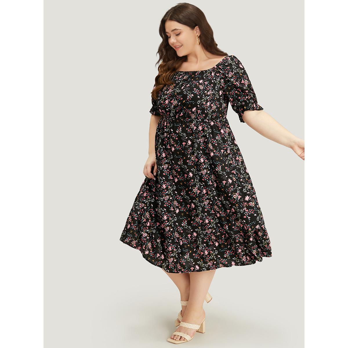Plus Size Floral Puff Sleeve Pocket Elastic Waist Square Neck Dress Black Women Elegant Elastic Waist Spaghetti Strap Sleeveless Curvy Midi Dress BloomChic 30/6X Product Image