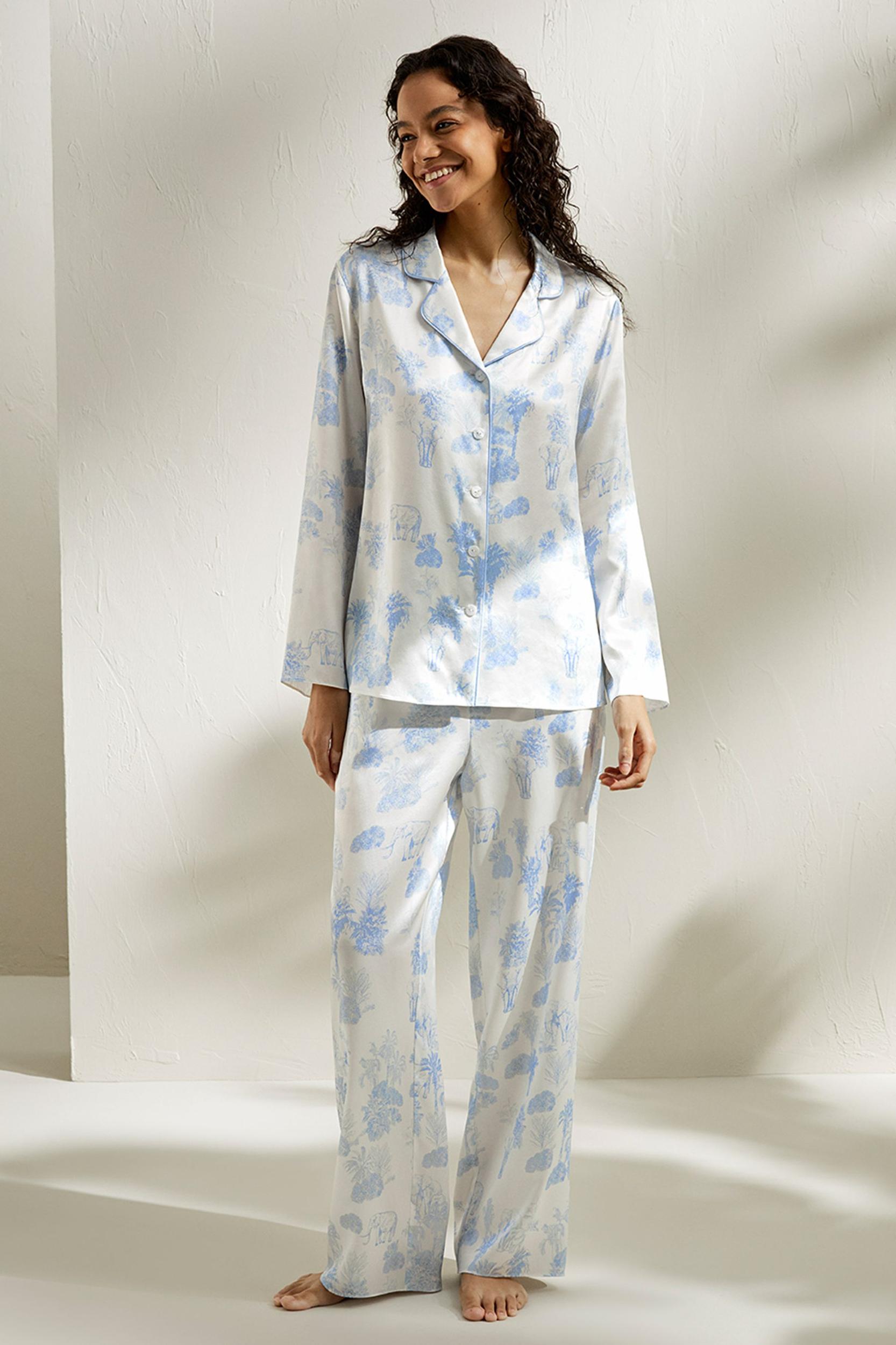 La Terra Long Pajama Set Product Image