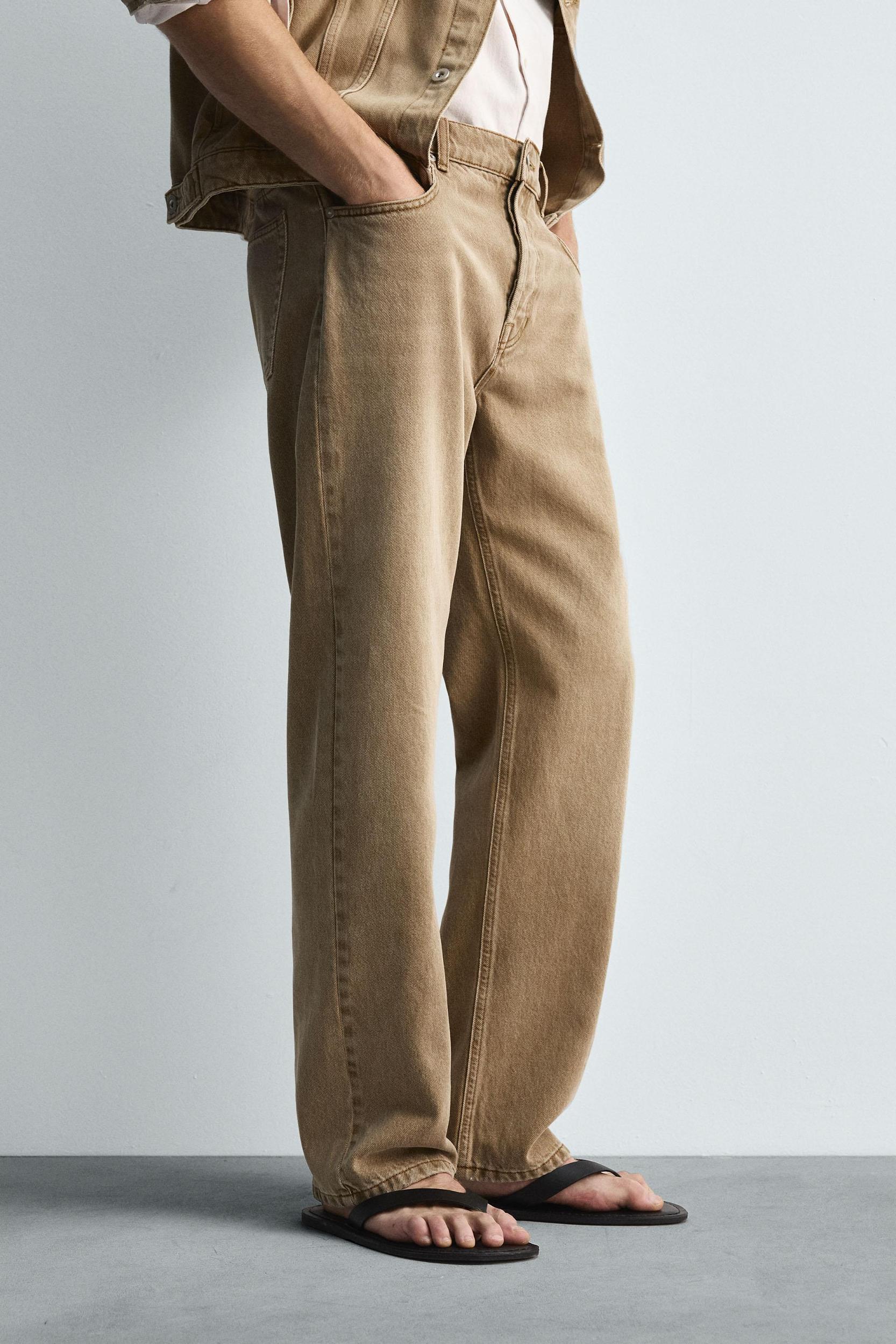 RELAXED FIT JEANS Product Image