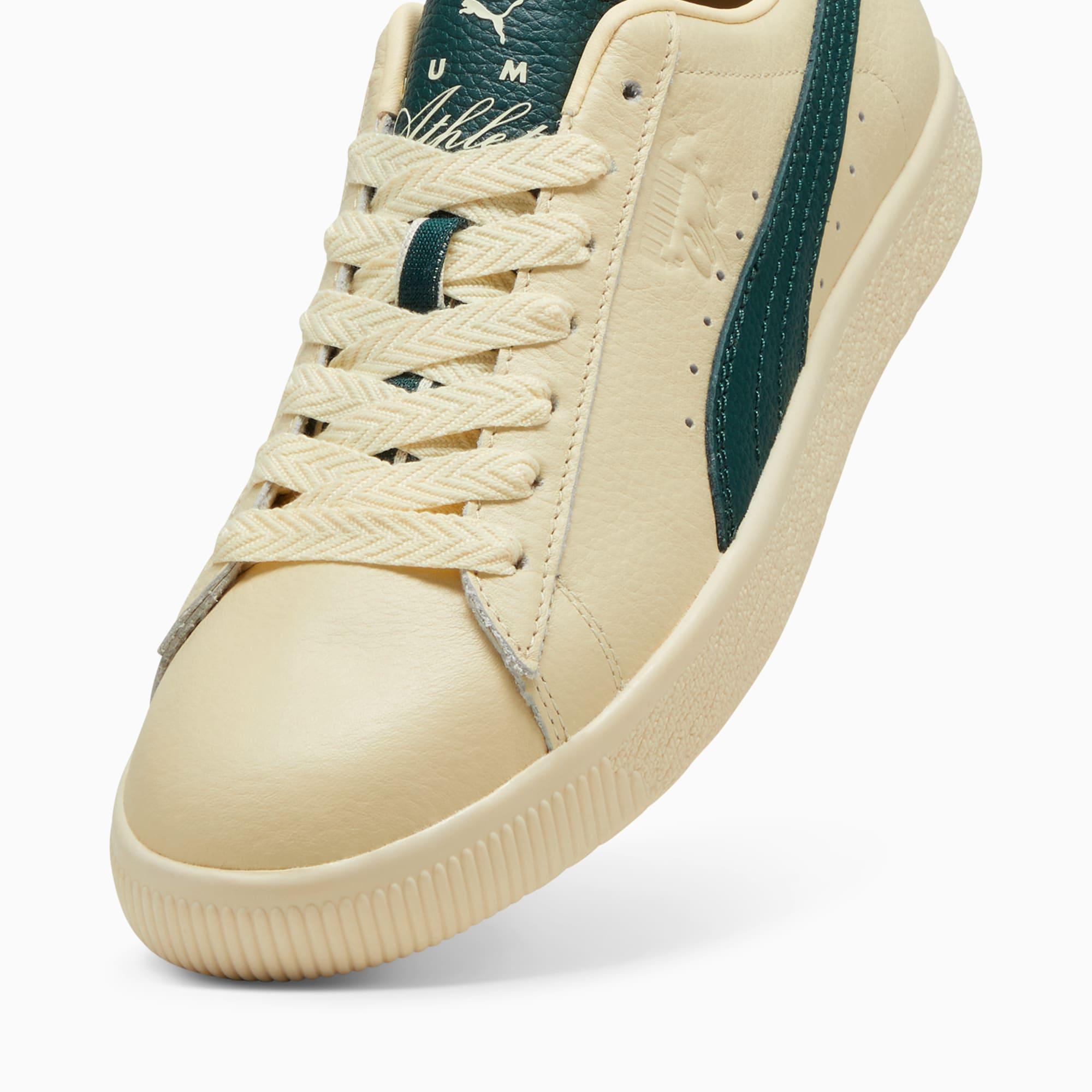 Clyde Players Lane Men's Sneakers Product Image