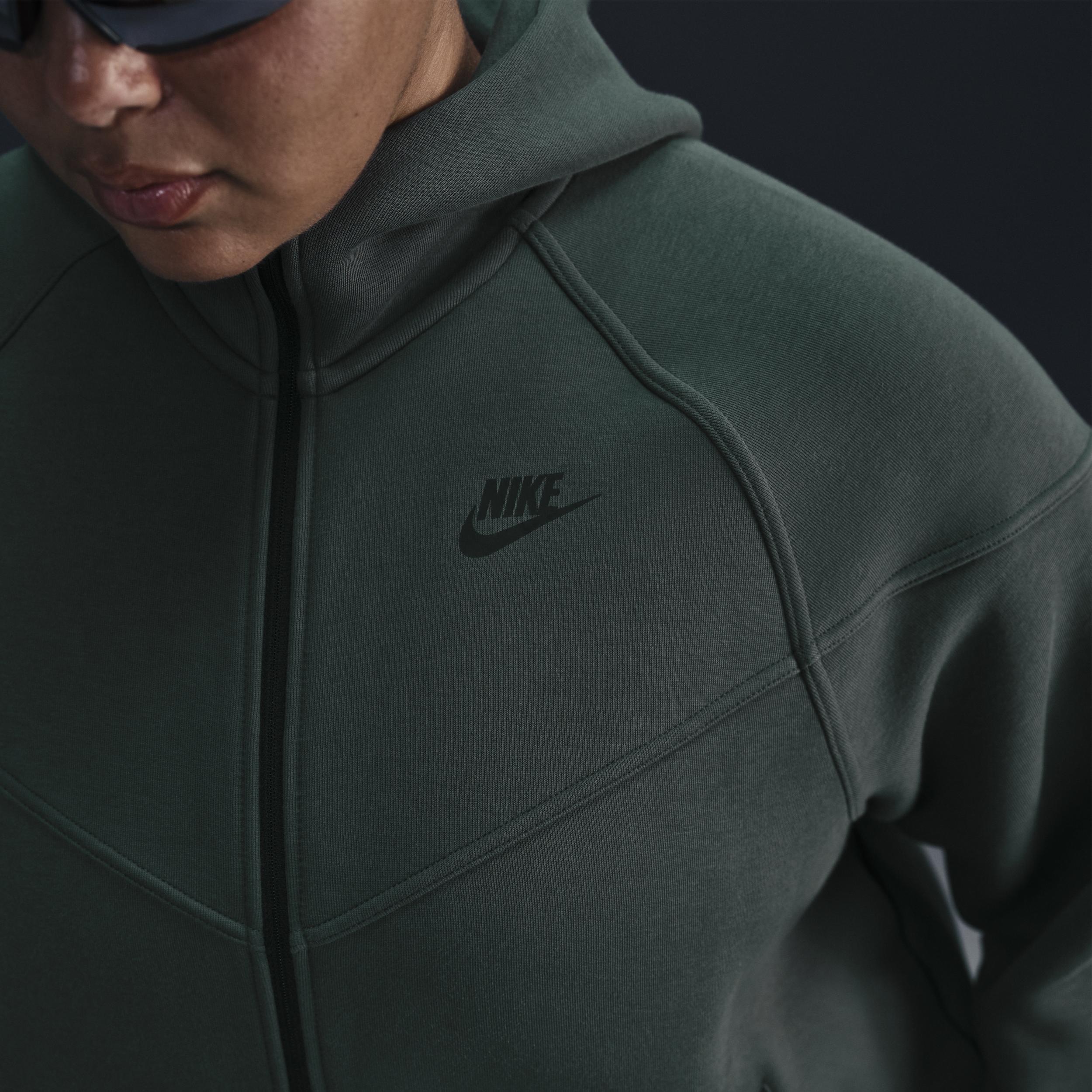 Womens Nike Sportswear Tech Fleece Windrunner Full-Zip Hoodie (Plus Size) | FB8340-338 Product Image