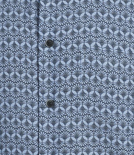 Roundtree & Yorke Short Sleeve Shell Print Polynosic Jacquard Sport Shirt Product Image