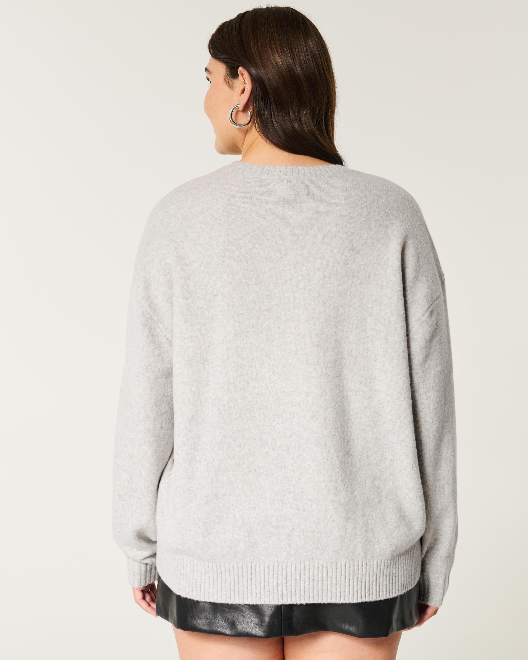 Hollister Comfy Cloud Puppy Graphic Crew Sweater Product Image