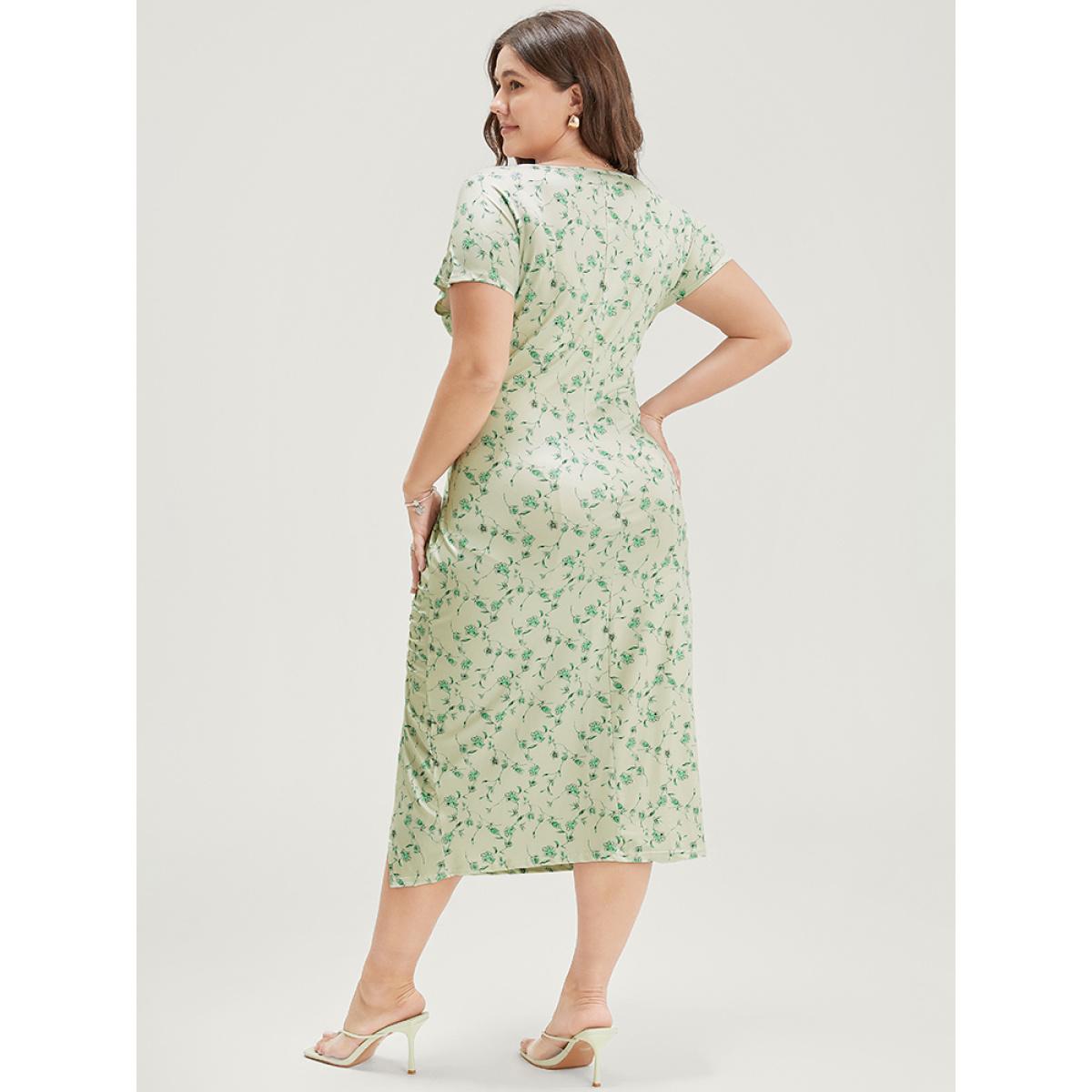 Plus Size Floral Printed Split Hem Cap Sleeve Ruched Dress Mint Women Glamour Slit V-neck Cap Sleeve Curvy Midi Dress BloomChic 26/4X Product Image