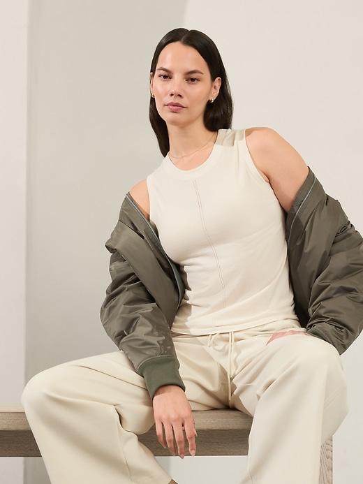 Ascent Seamless Tank Product Image