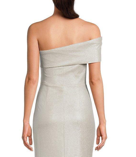 Eliza J Off-the-Shoulder Short Sleeve Side Ruched Foiled Knit Sheath Gown Product Image