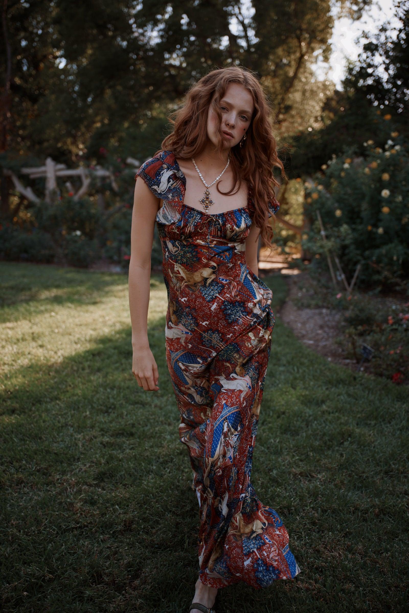 The Lady and the Unicorn Lark Slip Product Image