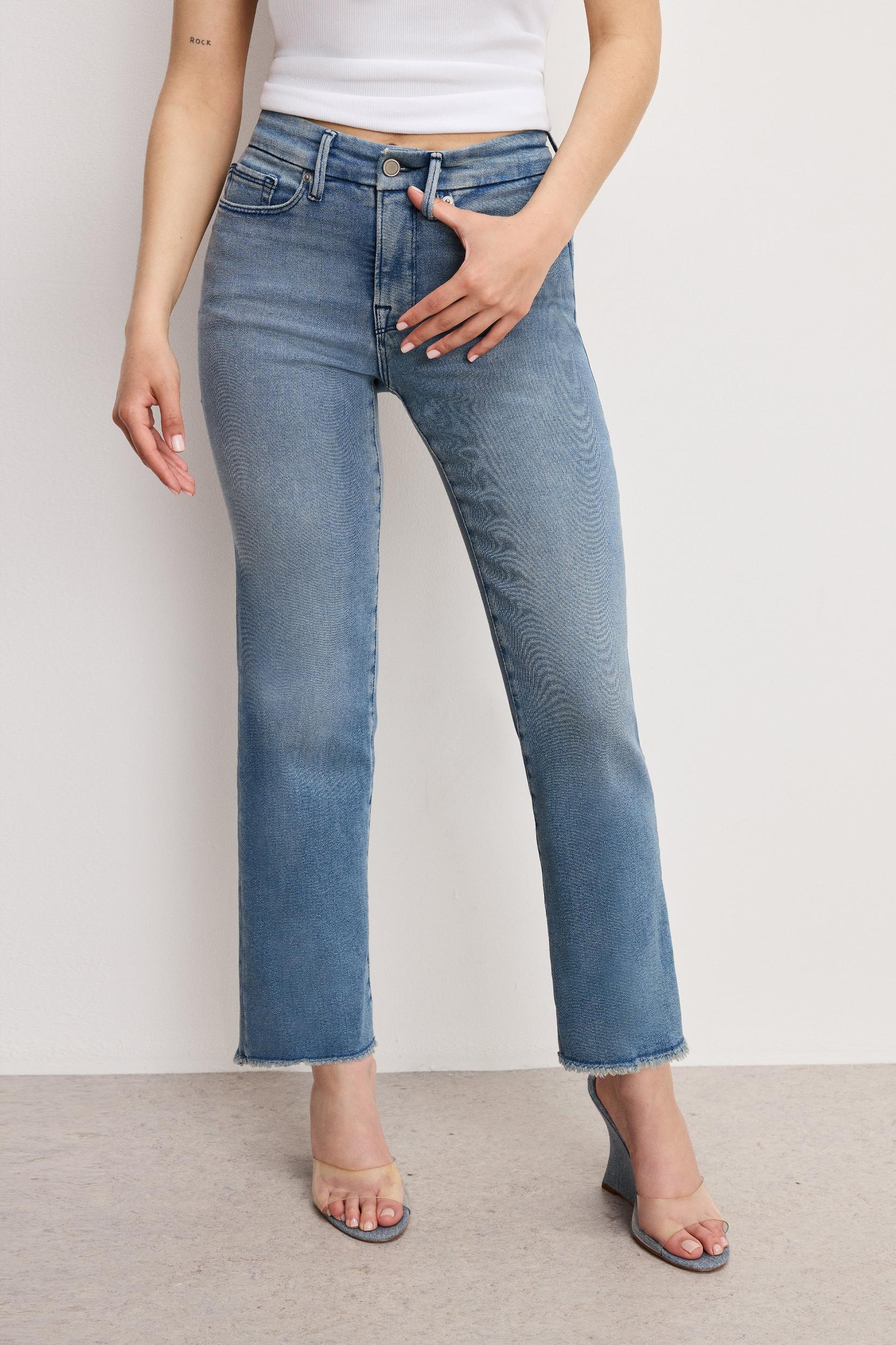GOOD PETITE STRAIGHT JEANS | BLUE449 Product Image