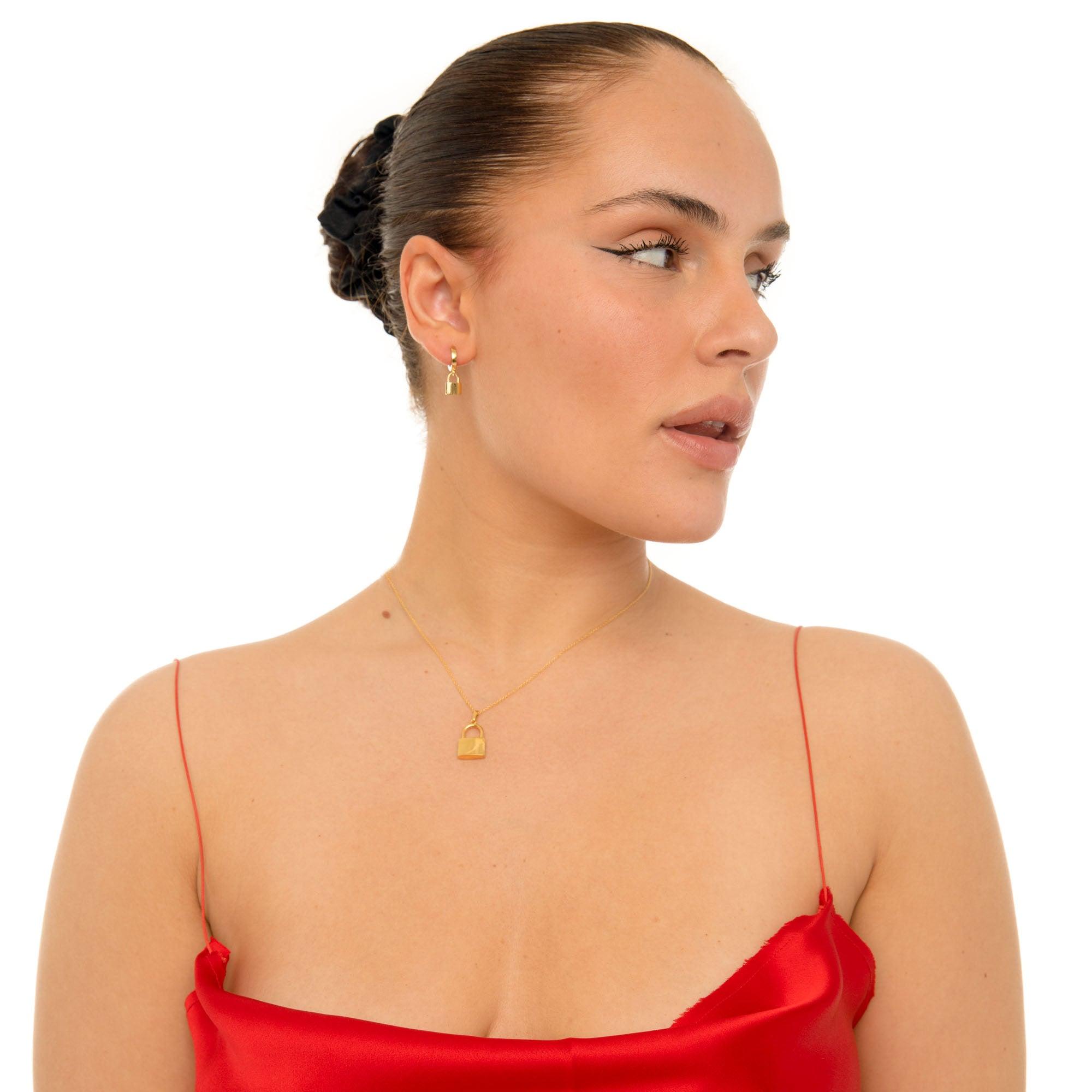 Lira Necklace Product Image