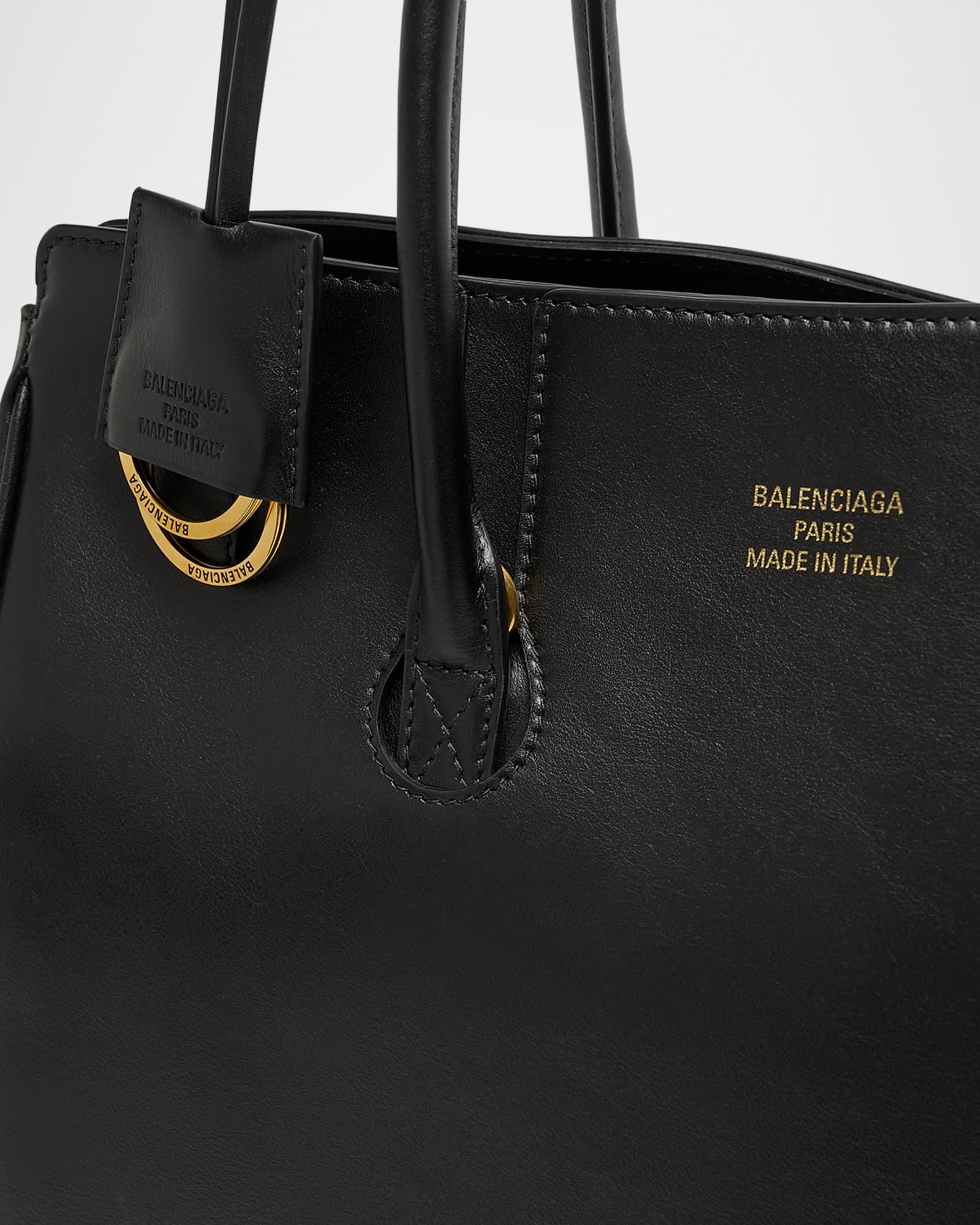 Hampton Small Smooth Leather Tote Bag Product Image