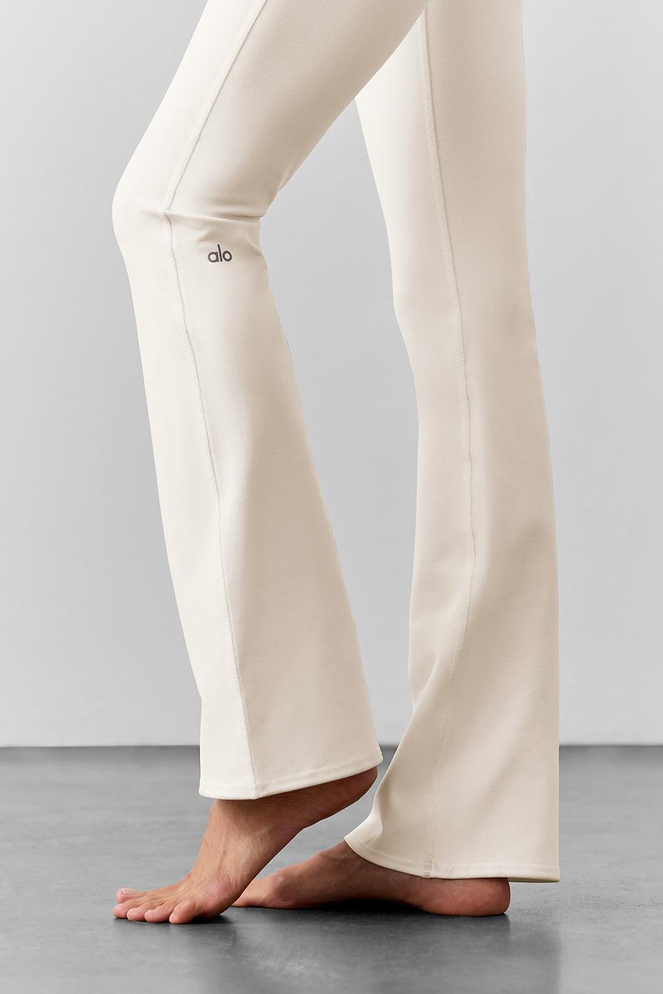 ALO | Airbrush High-Waist Bootcut Legging White Product Image