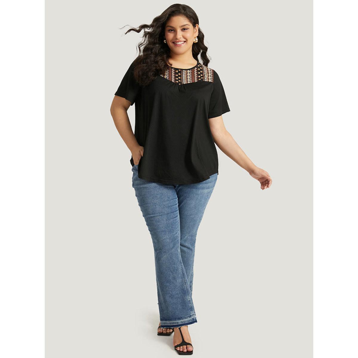 Plus Size Bandana Striped Patchwork Gathered T-shirt Black Women Elegant Printed Bohemian Print Round Neck Dailywear T-shirts BloomChic 12/L Product Image