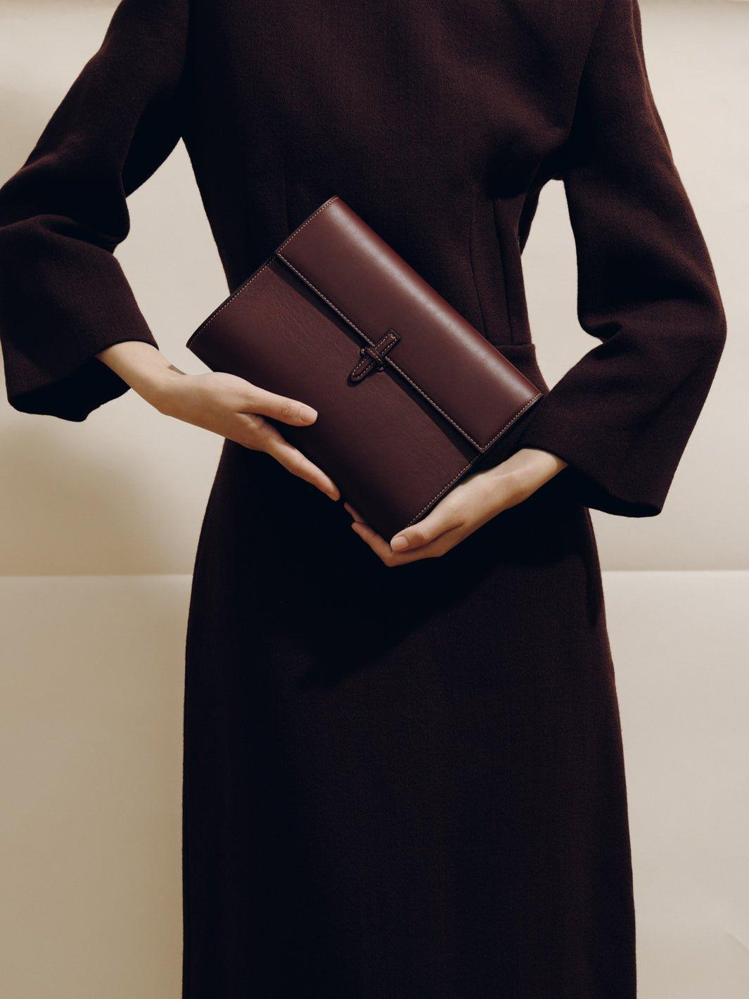 The Large Soft Clutch in Nappa Product Image