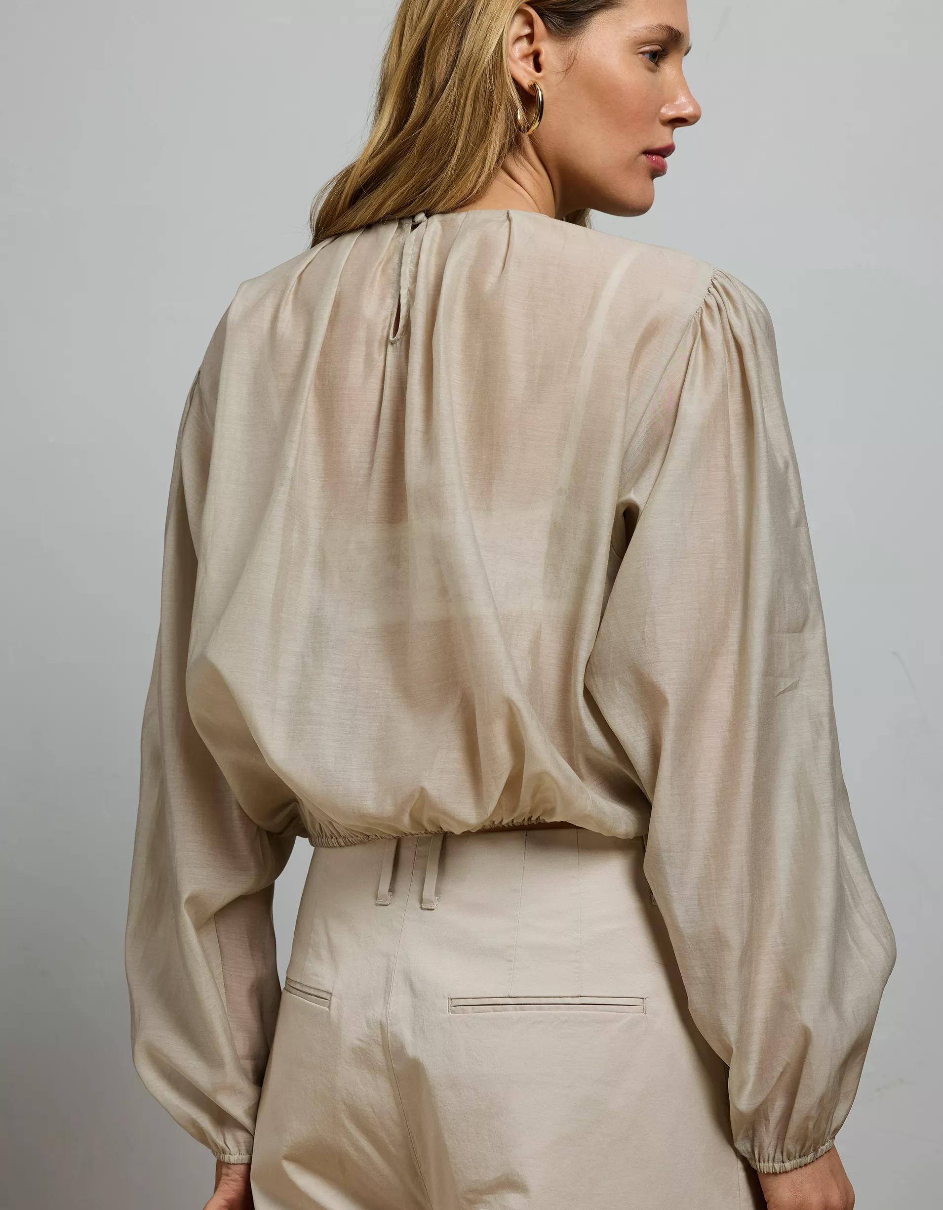 AE77 Premium Bubble Blouse Product Image