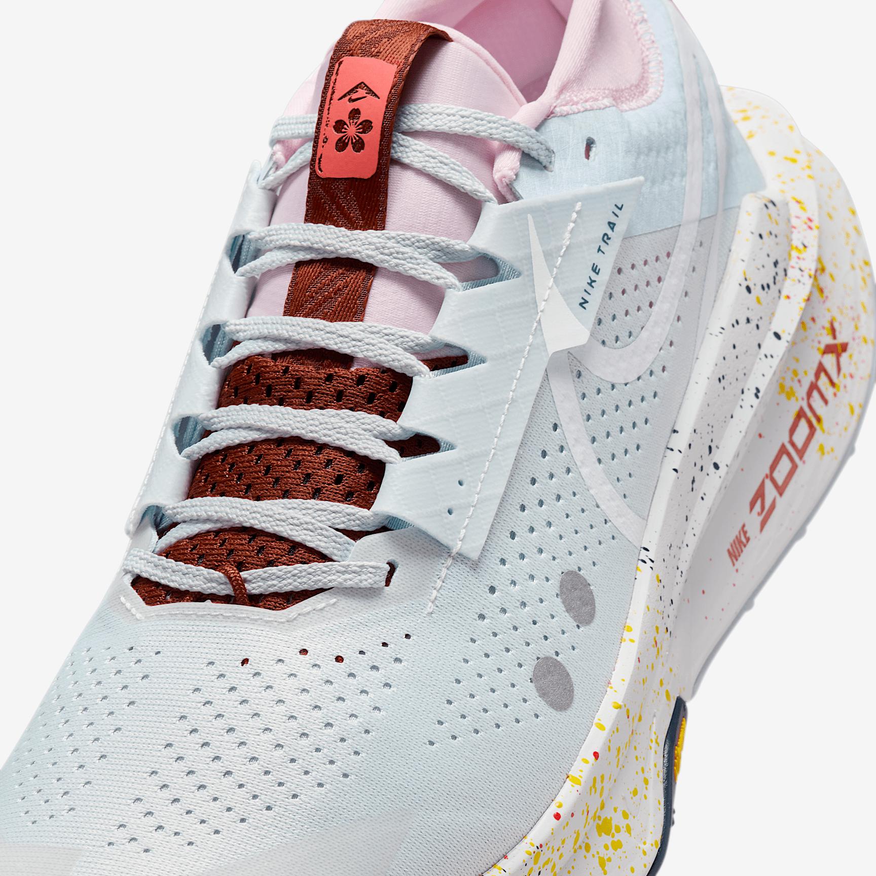 Nike Mens Zegama 2 Trail Running Shoes | FD5190-009 Product Image