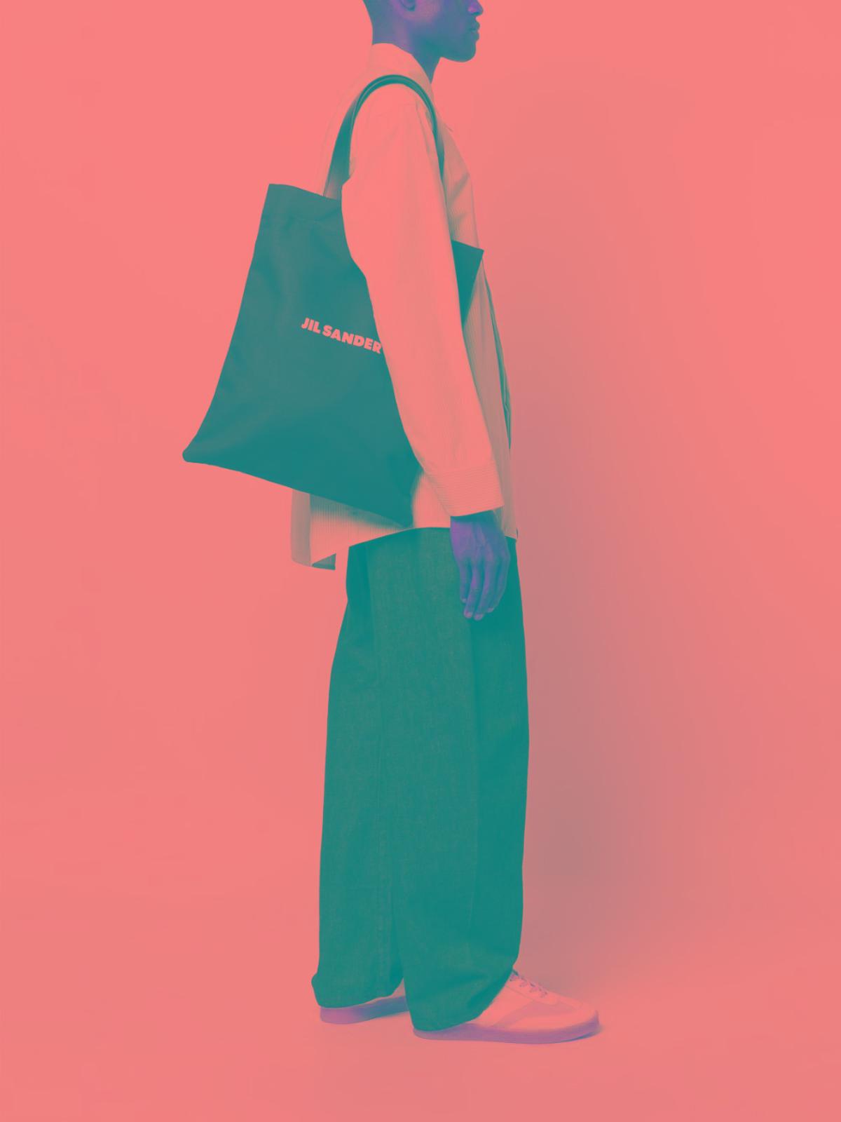 large logo print tote bag Product Image