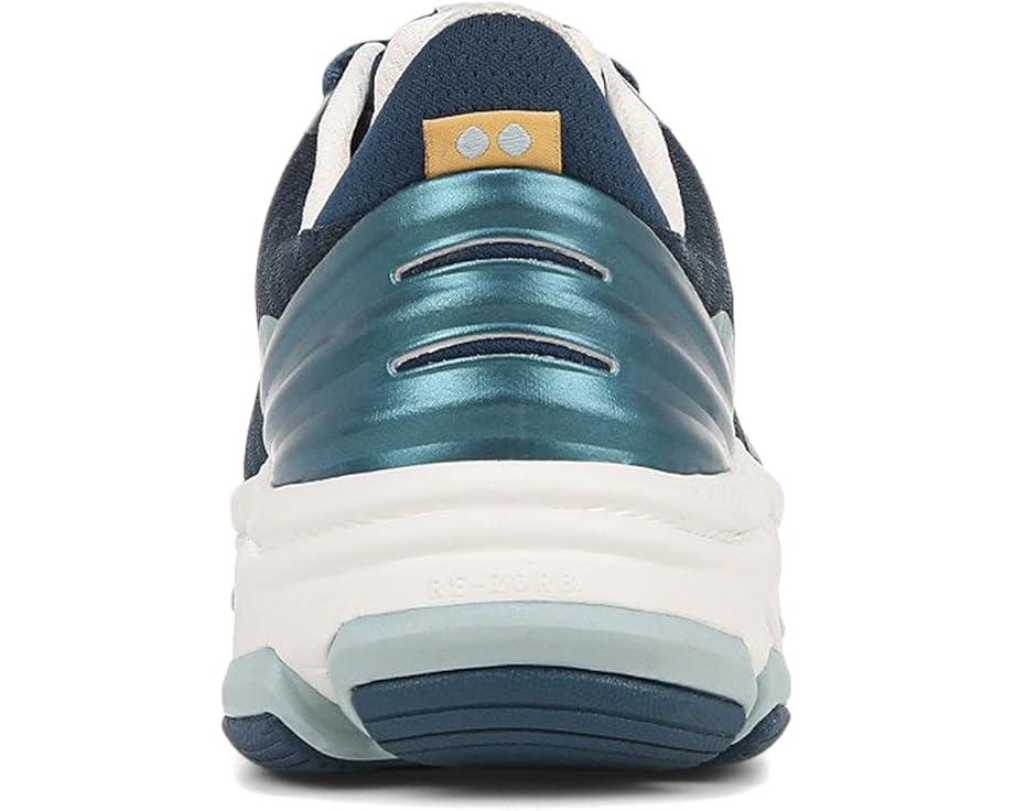 Devotion X TR Walking Shoes Product Image