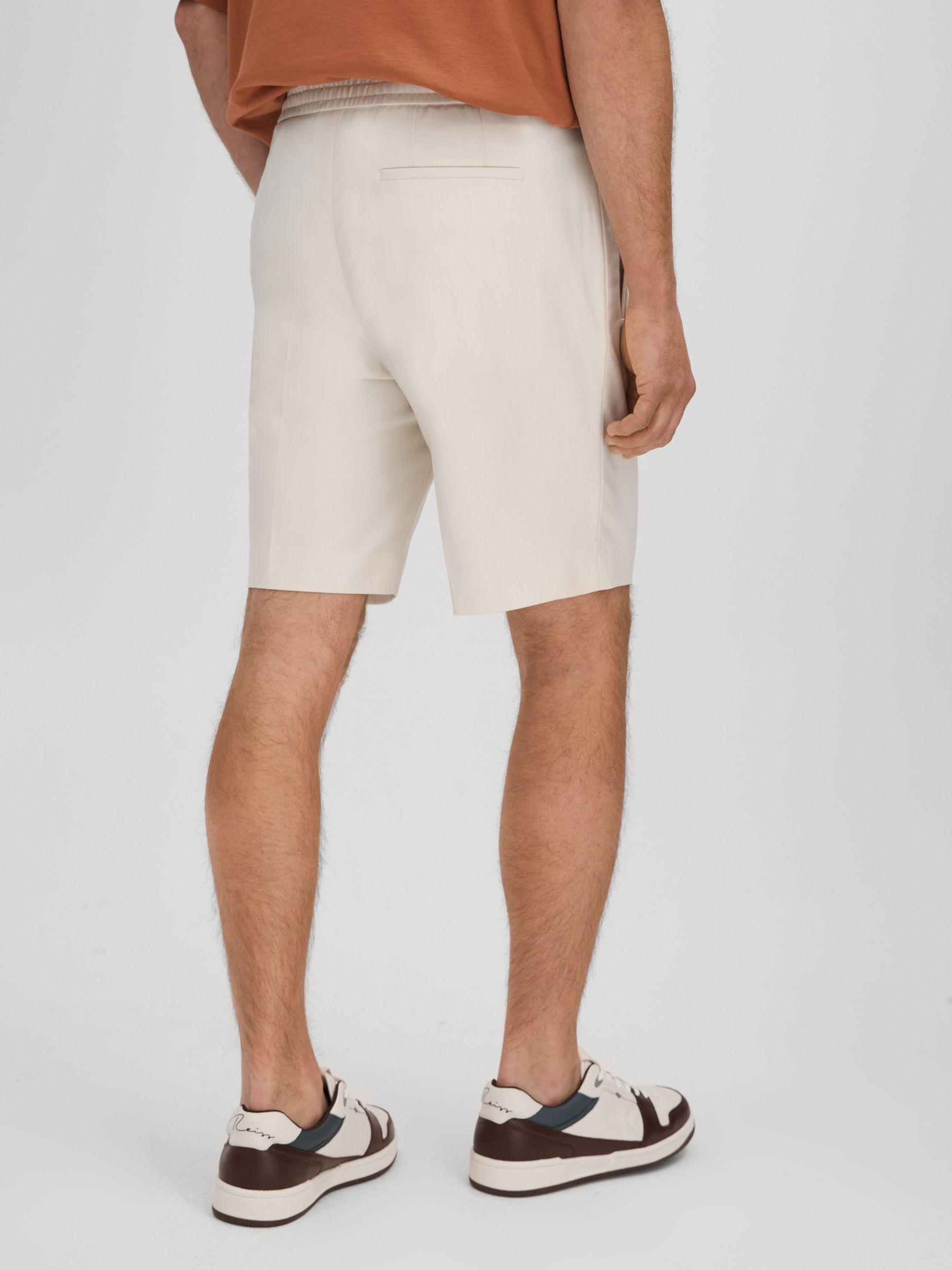 Relaxed Drawstring Shorts in White Product Image