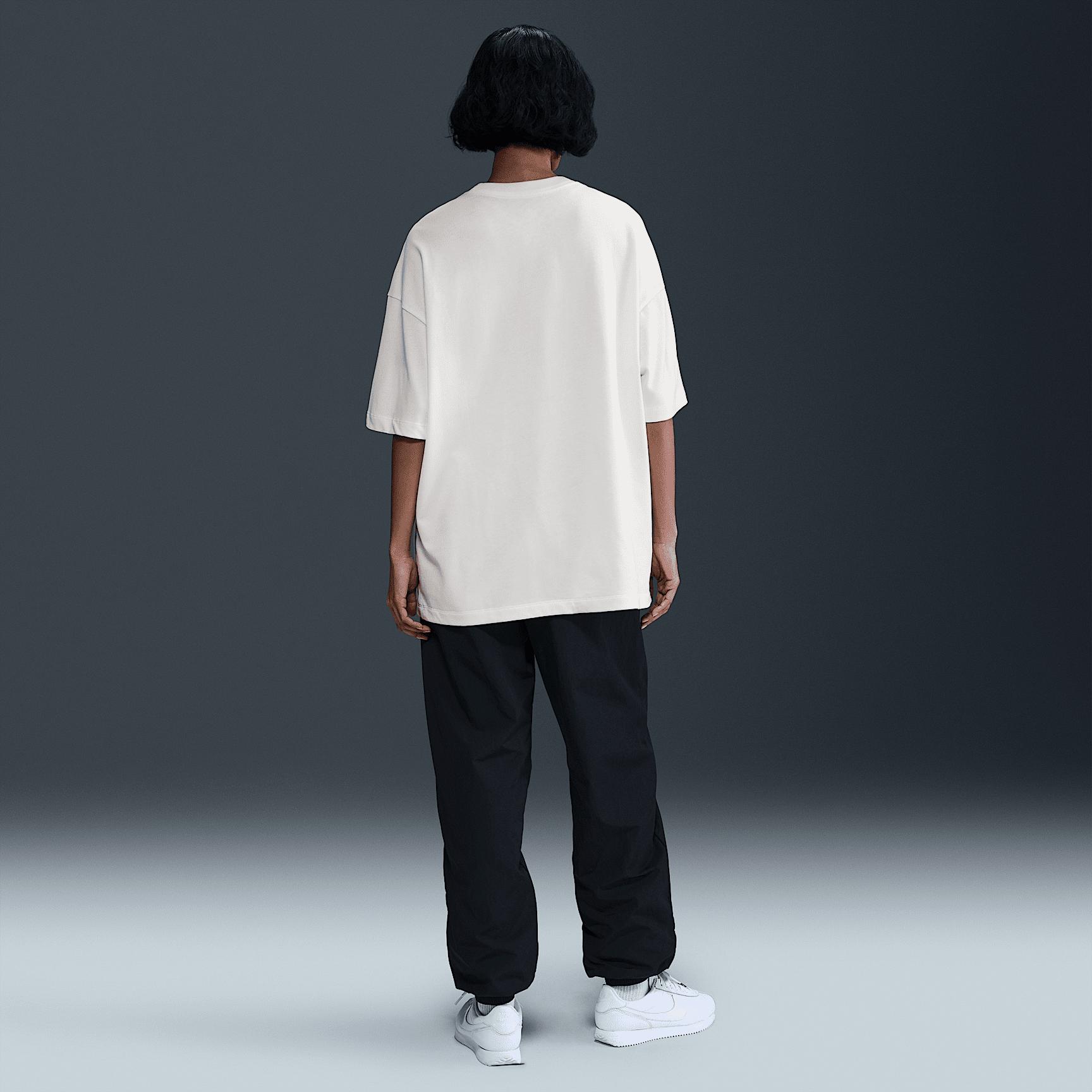 Nike Sportswear Essential Women's Oversized T-Shirt Product Image