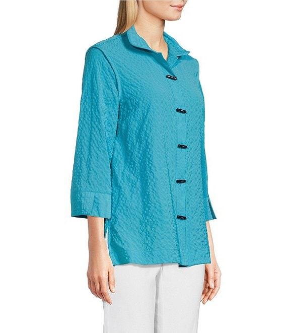 Ali Miles Textured Wire Collar 3/4 Sleeve Button Front Tunic Product Image