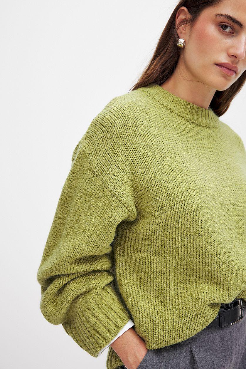 Round Neck Knitted Sweater Blue Product Image