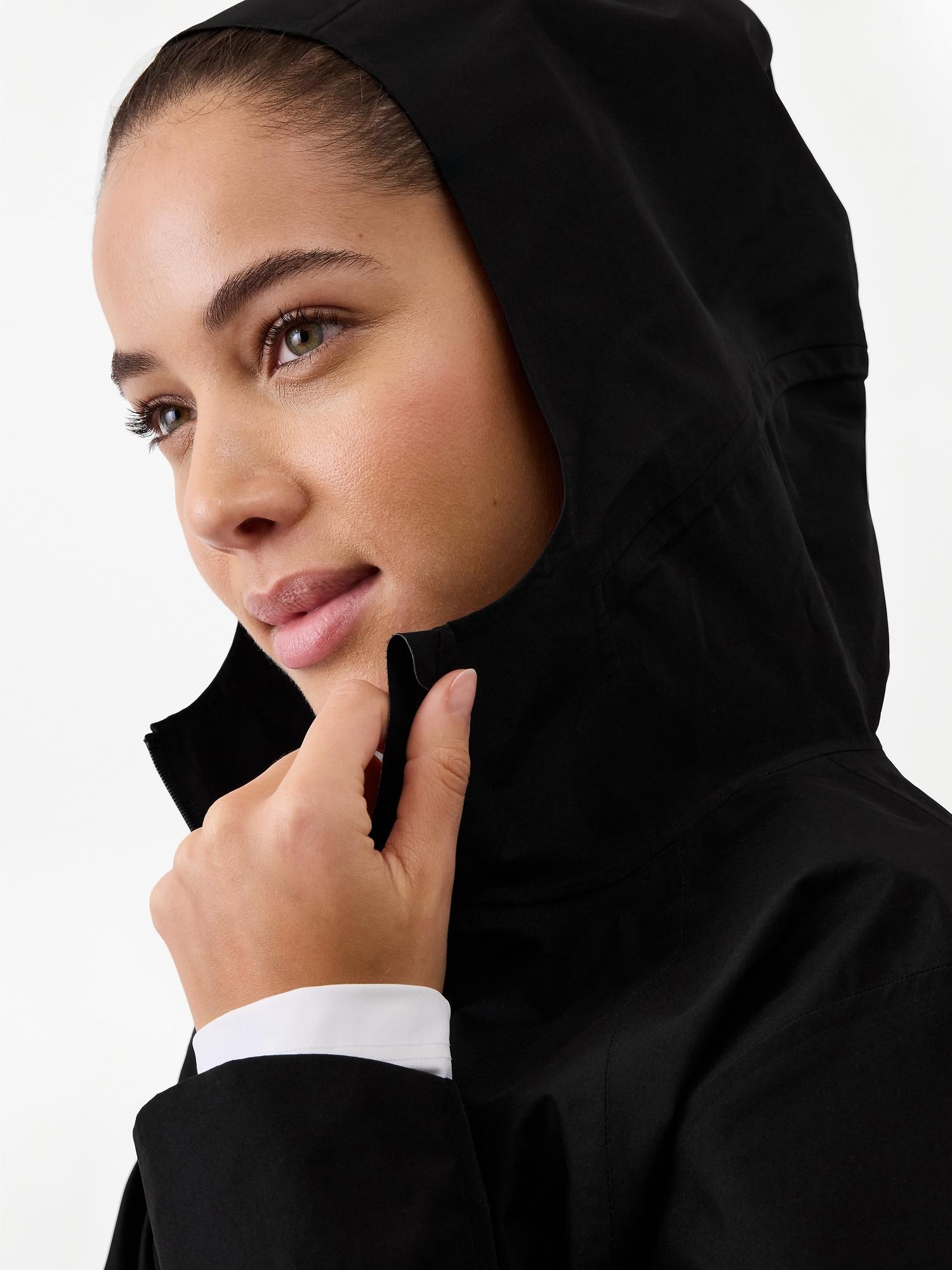 RainOut Traverse Jacket Product Image