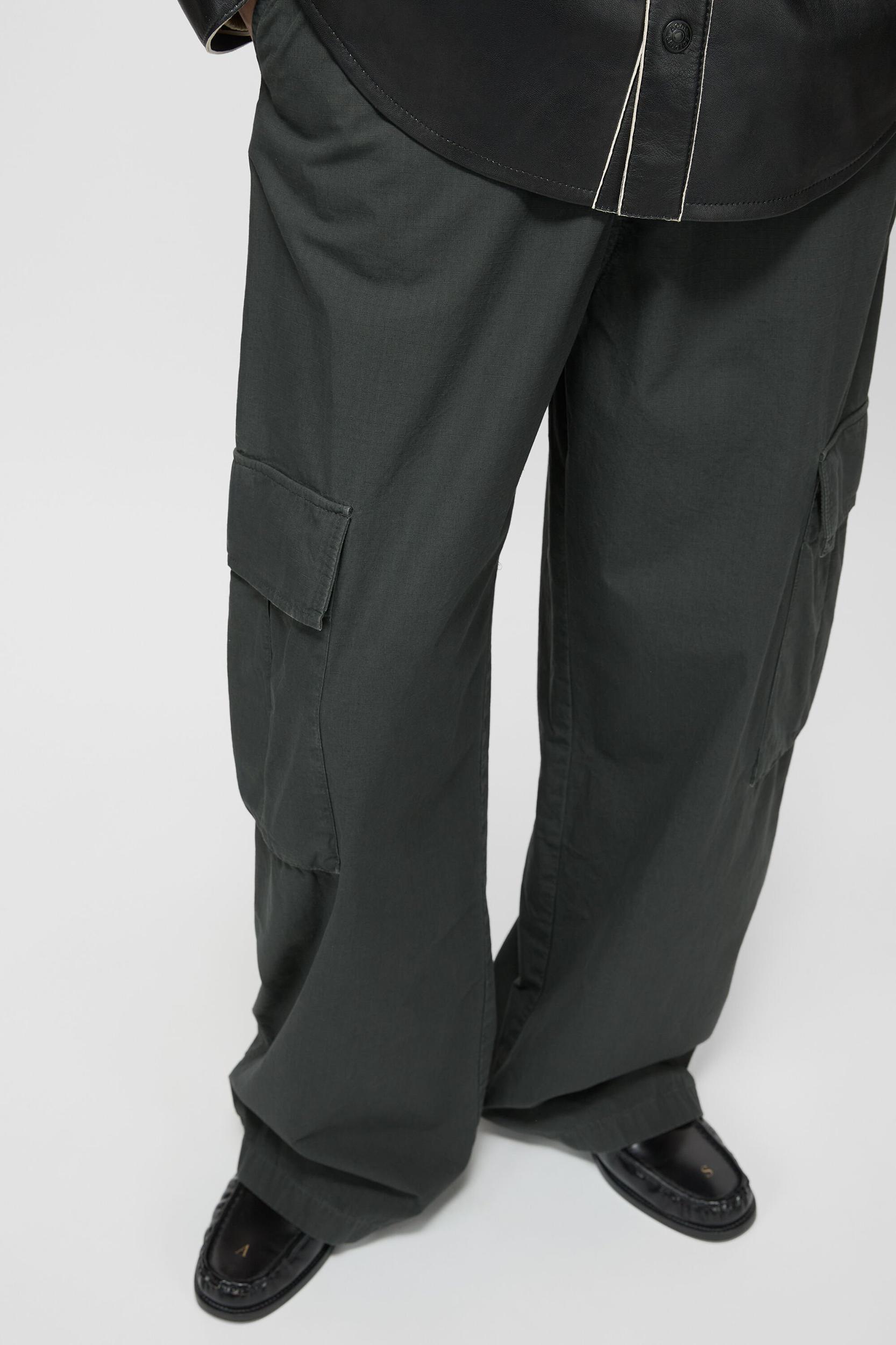 Ripstop cargo trousers Product Image