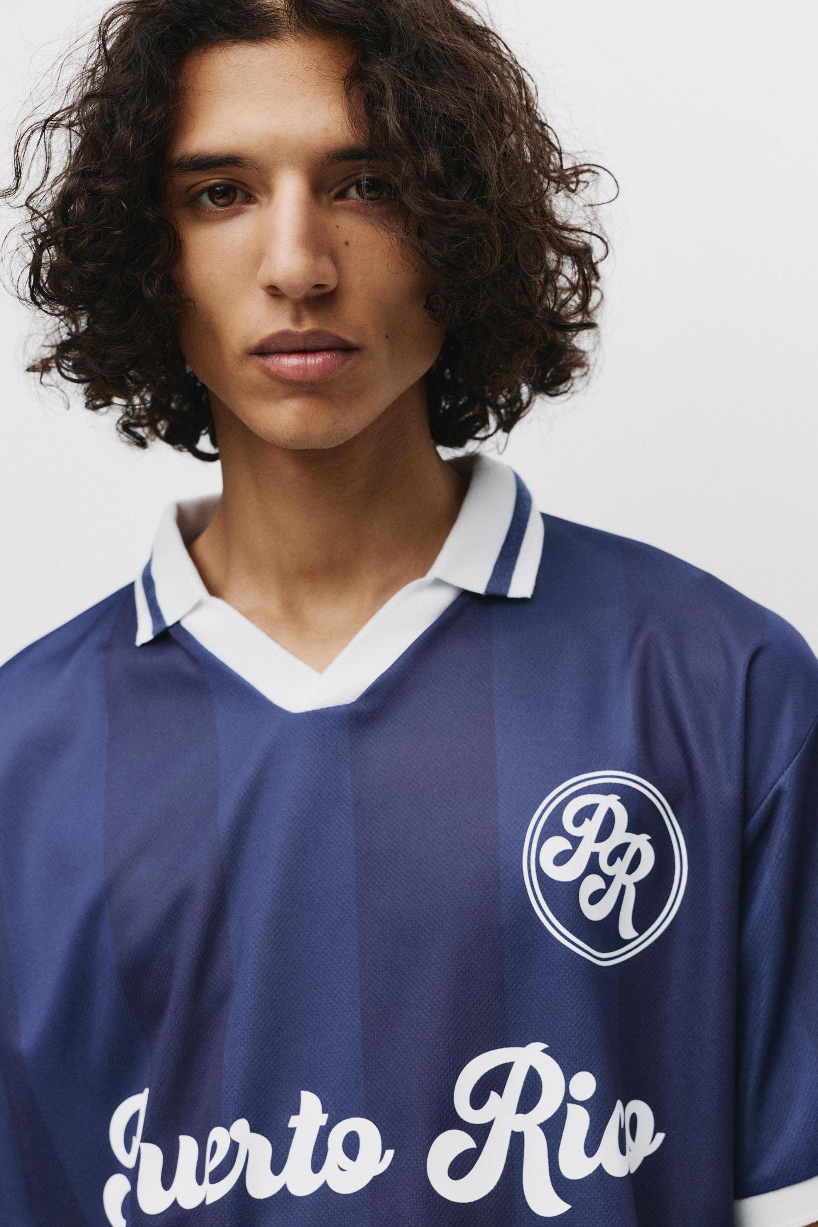 STWD soccer T-shirt Product Image