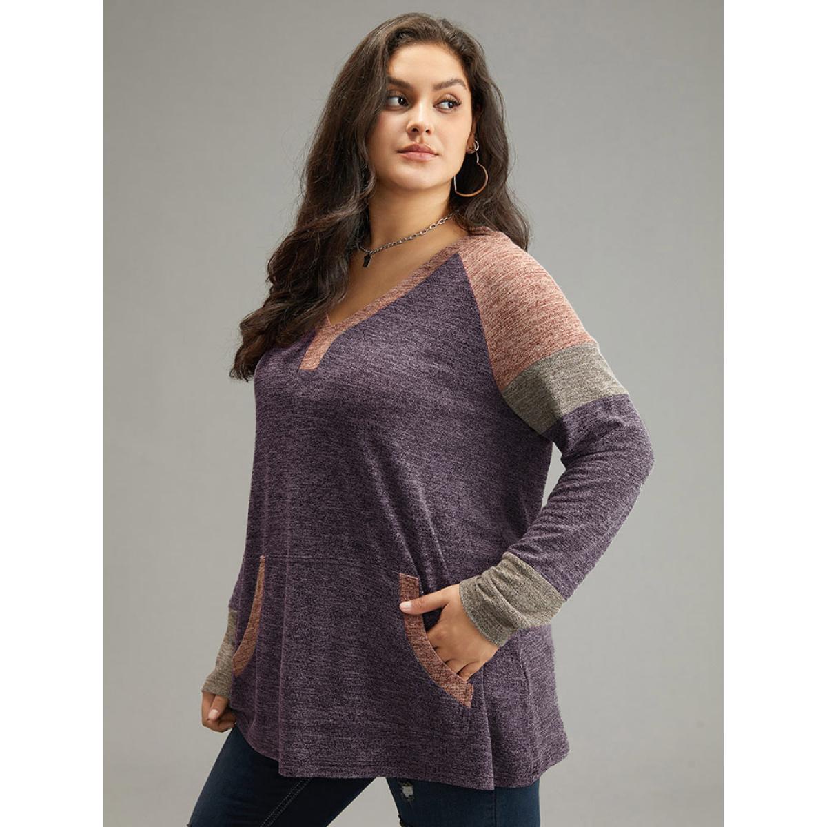 Plus Size Contrast Pocket Raglan Sleeve T-shirt Indigo Women Casual Contrast Plain Dailywear T-shirts BloomChic 18-20/2X Product Image